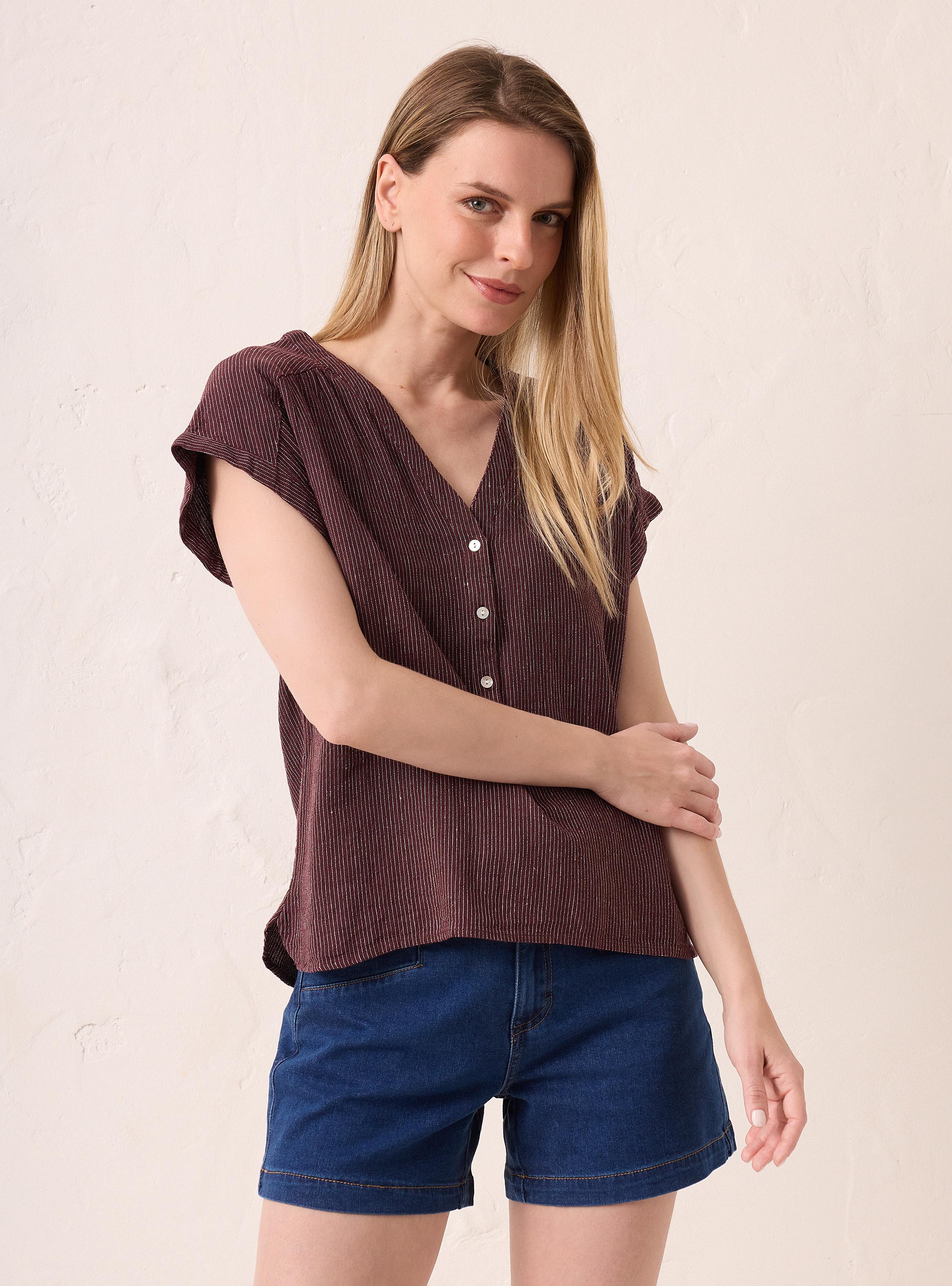 Blusa Escote en V con Mitad Abertura en Delantero-0