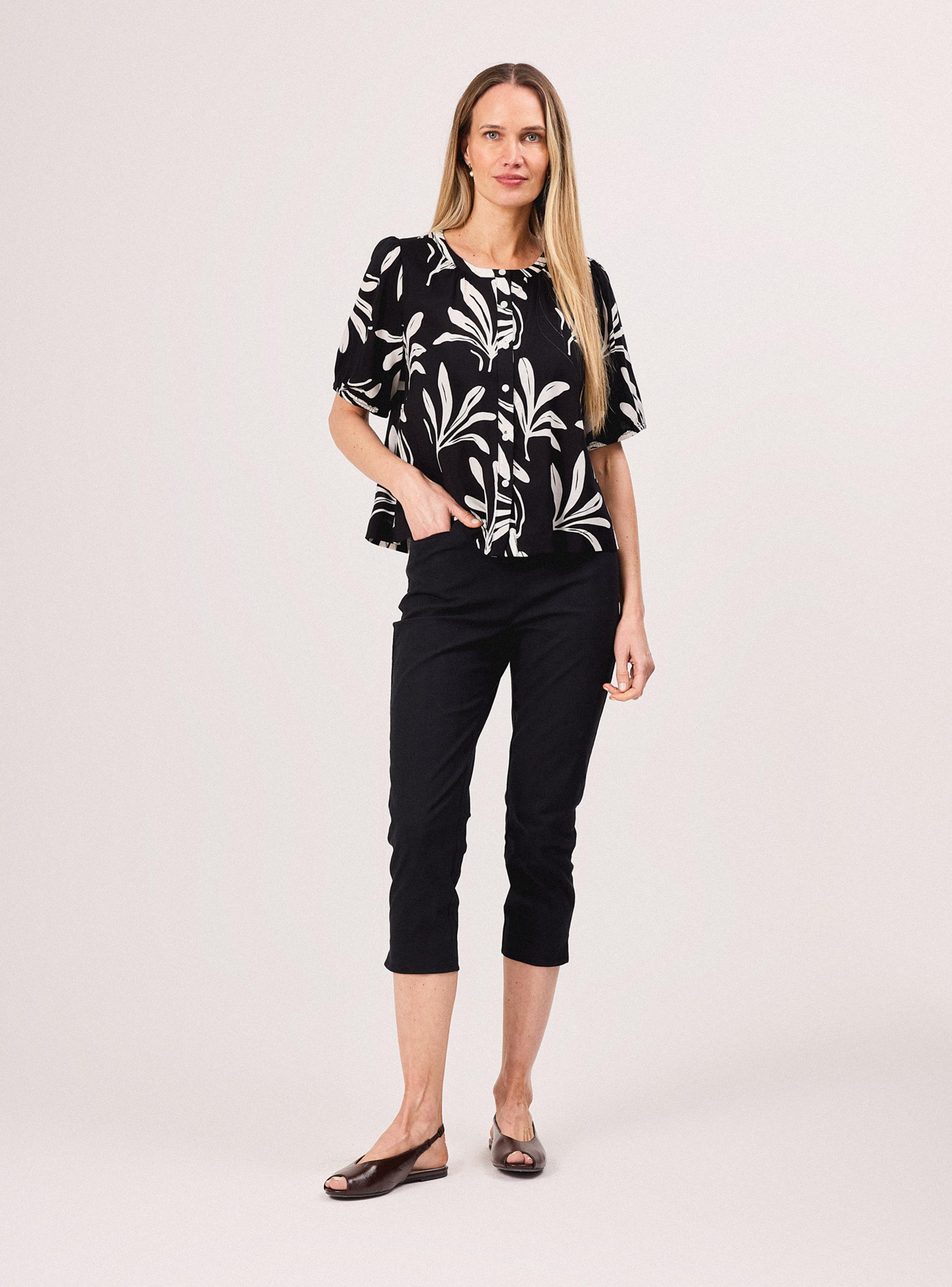 Blusa Estampada Cuello Redondo Botones-4