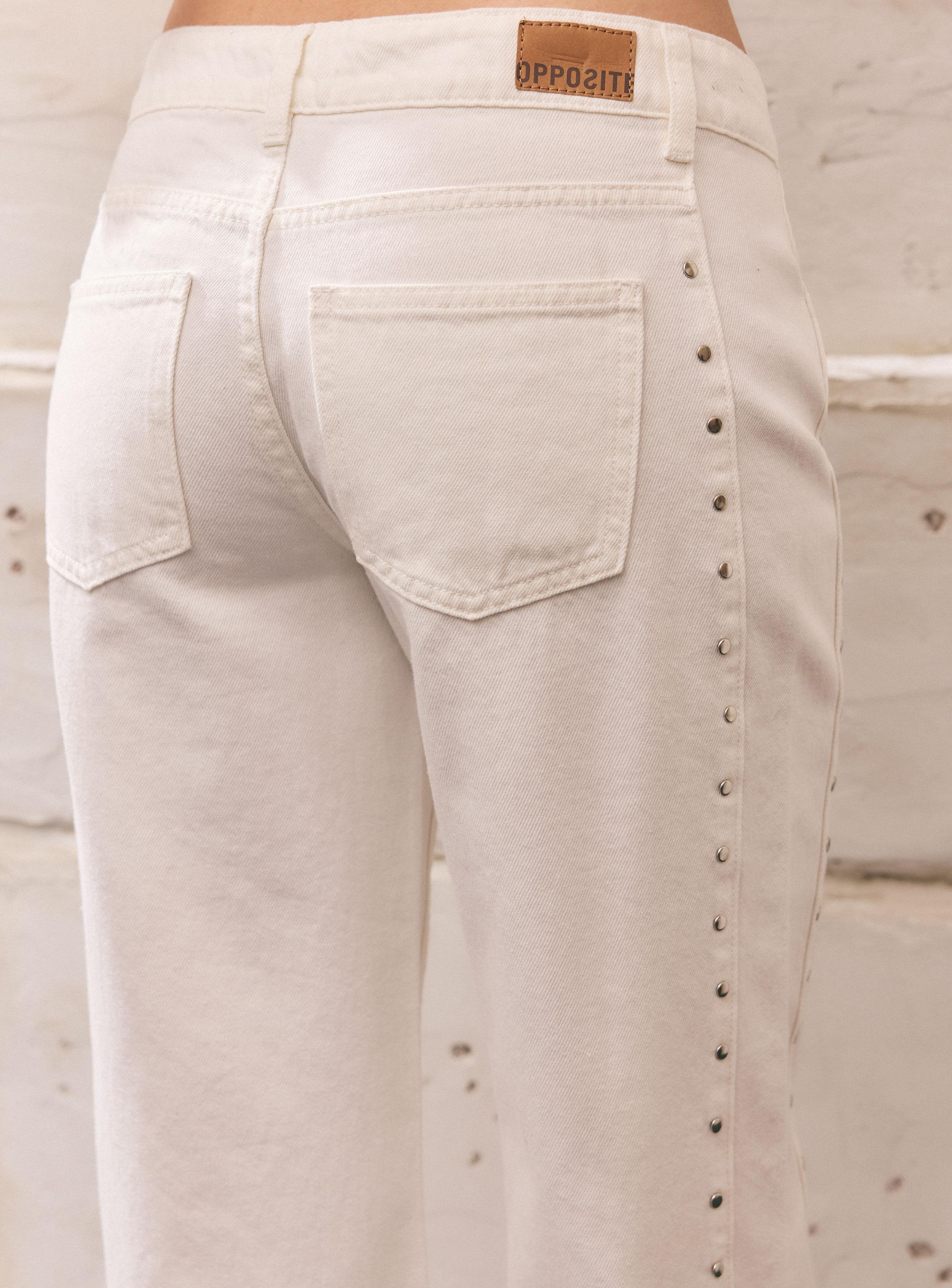 Jeans Tachas Plateadas-3