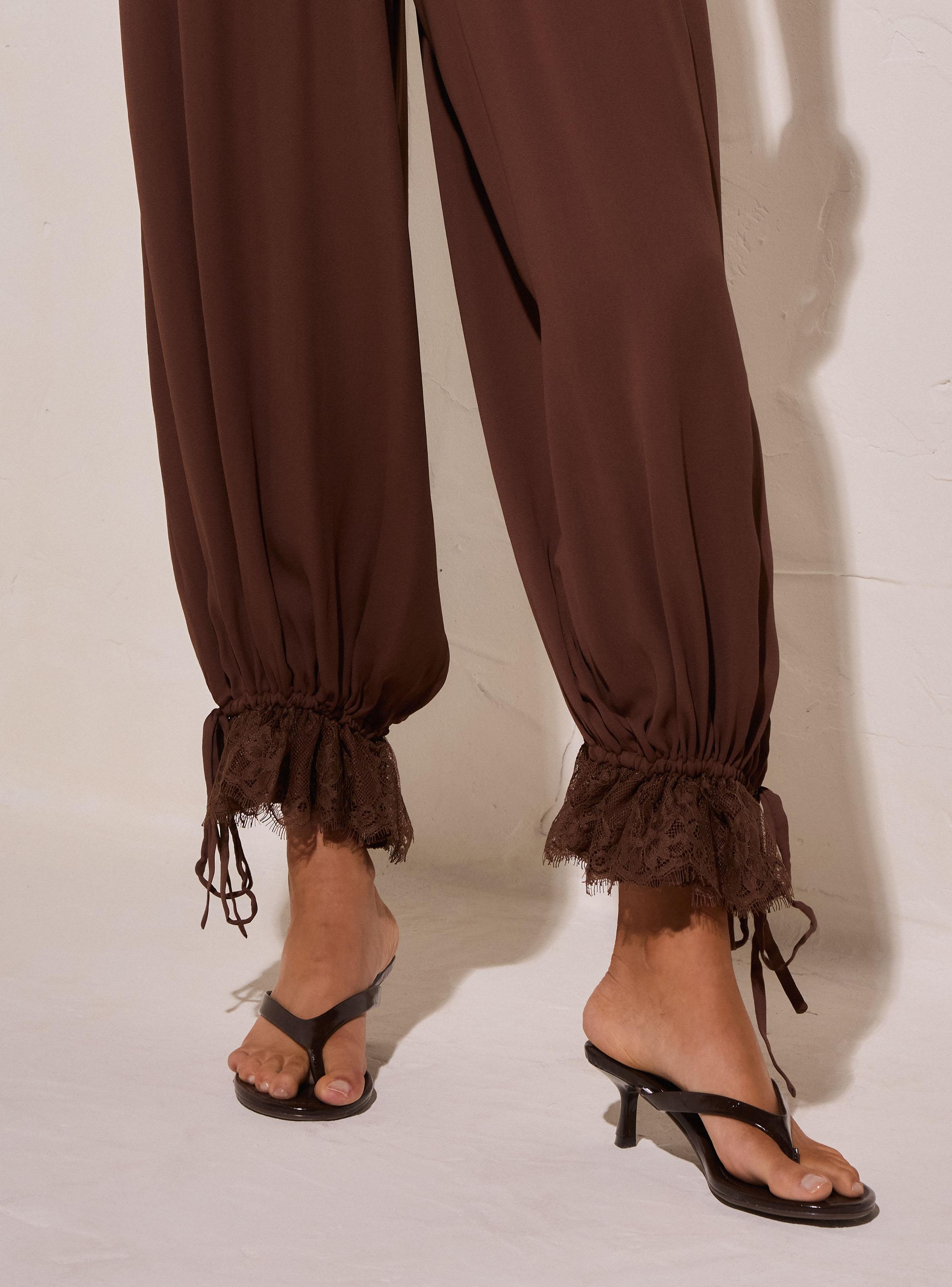 Pantalón Balloon Fluido con Encaje Colección María Pombo-2