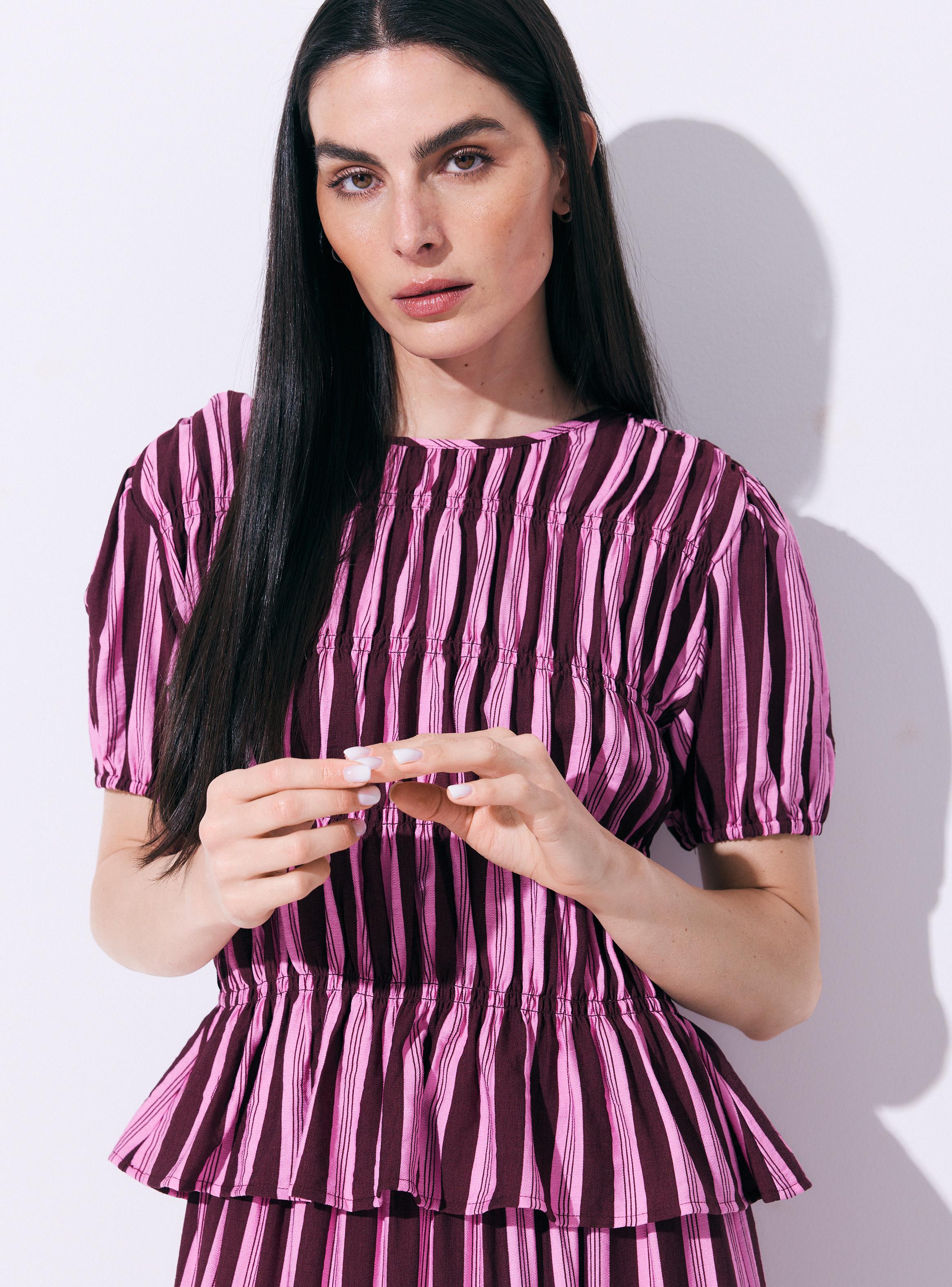 Blusa Manga Corta Estampada con Frunces Elásticos-2