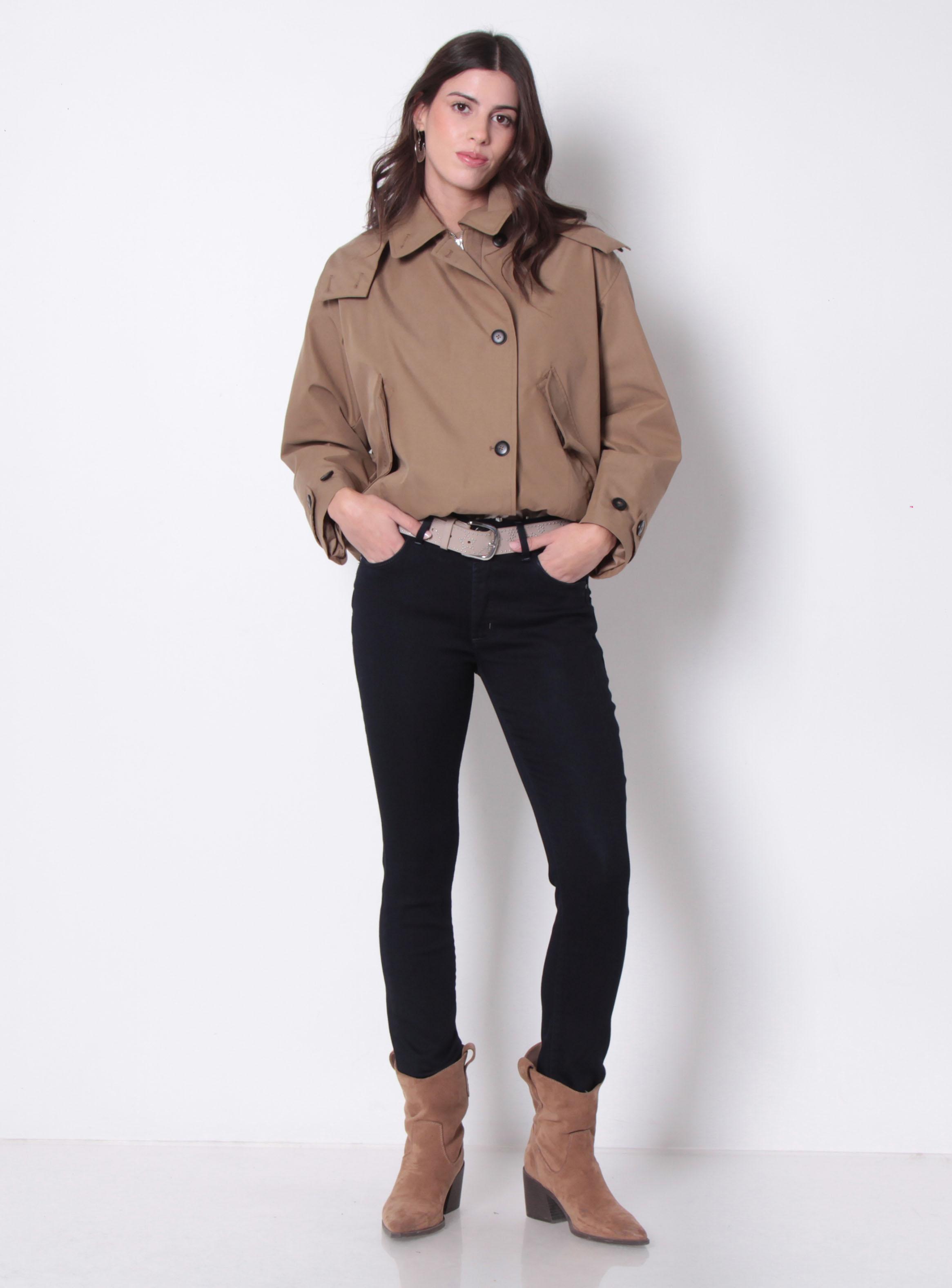 Jeans Slim Escultural Tiro Alto Pretina Ancha 3 Botones-3