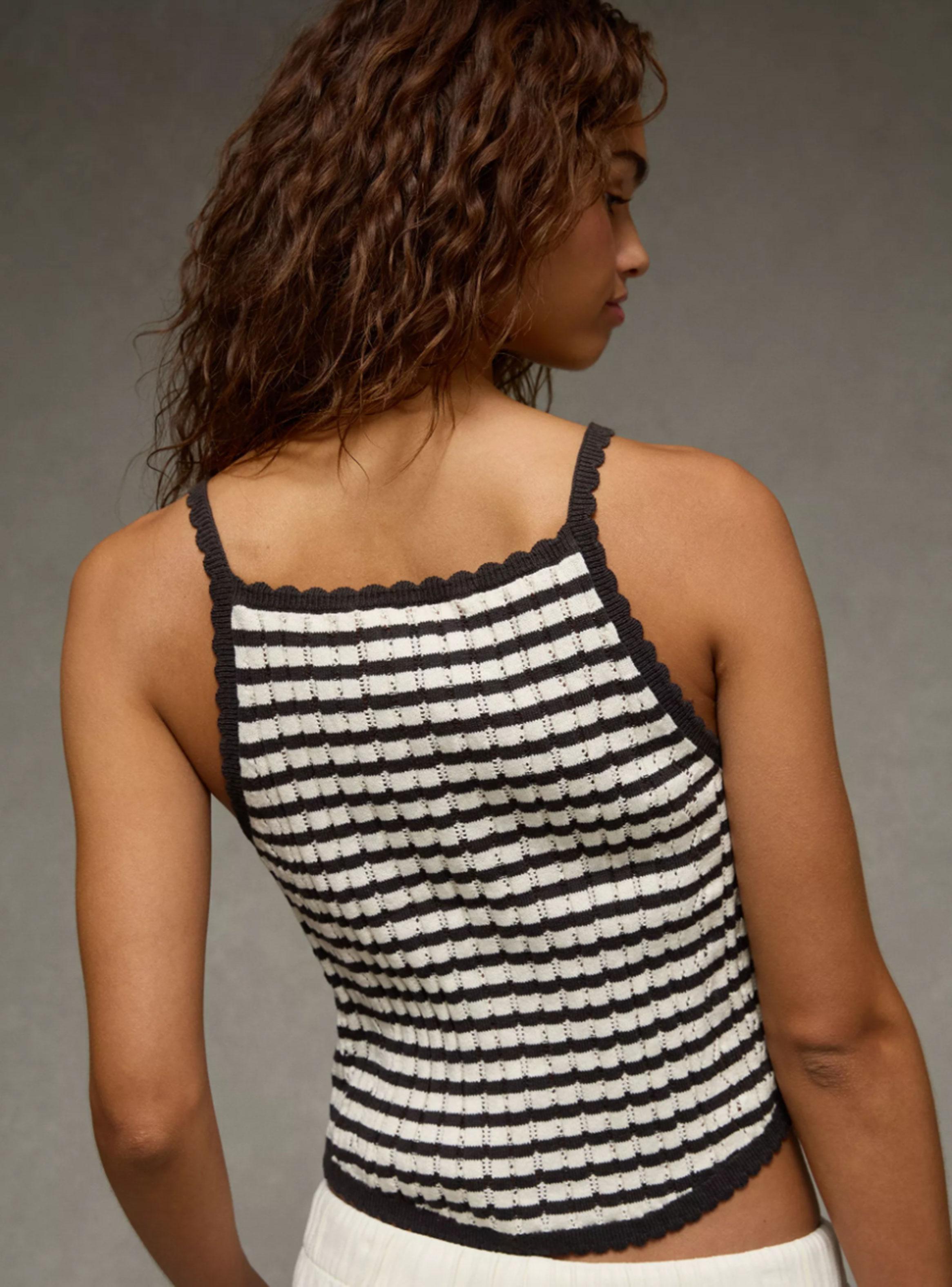 Top Ae Cropped sin Mangas Tejido al Crochet-1