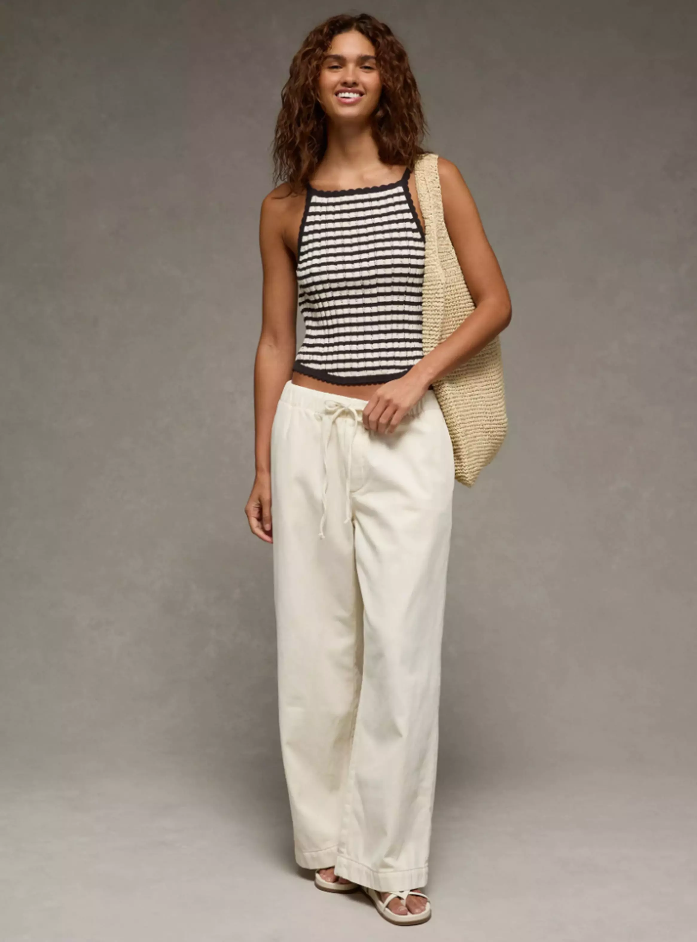 Top Ae Cropped sin Mangas Tejido al Crochet-2