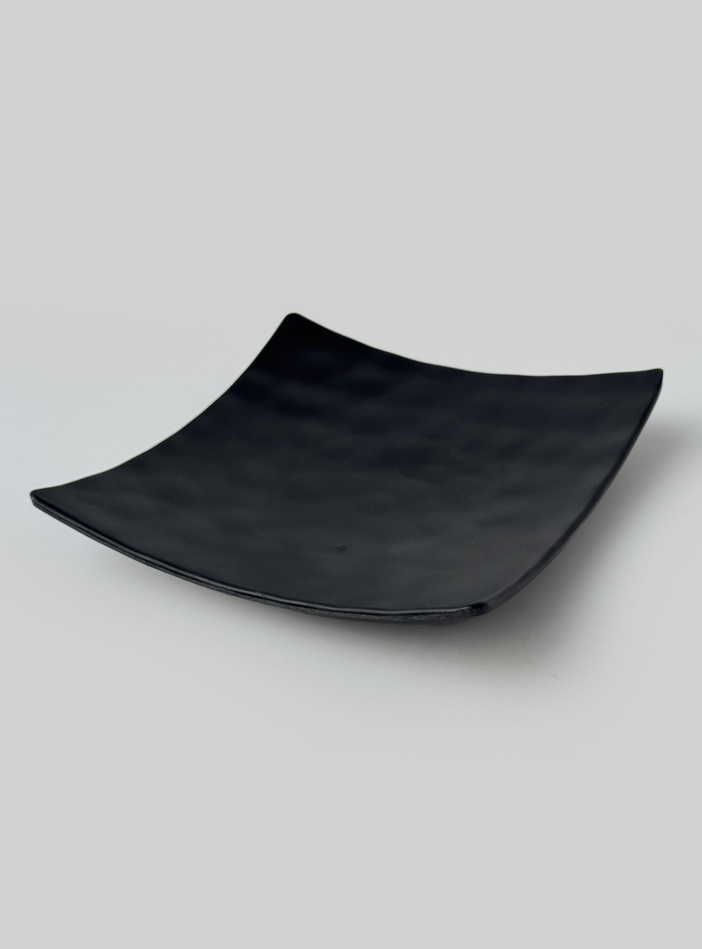 Plato Decorativo Negro S-0