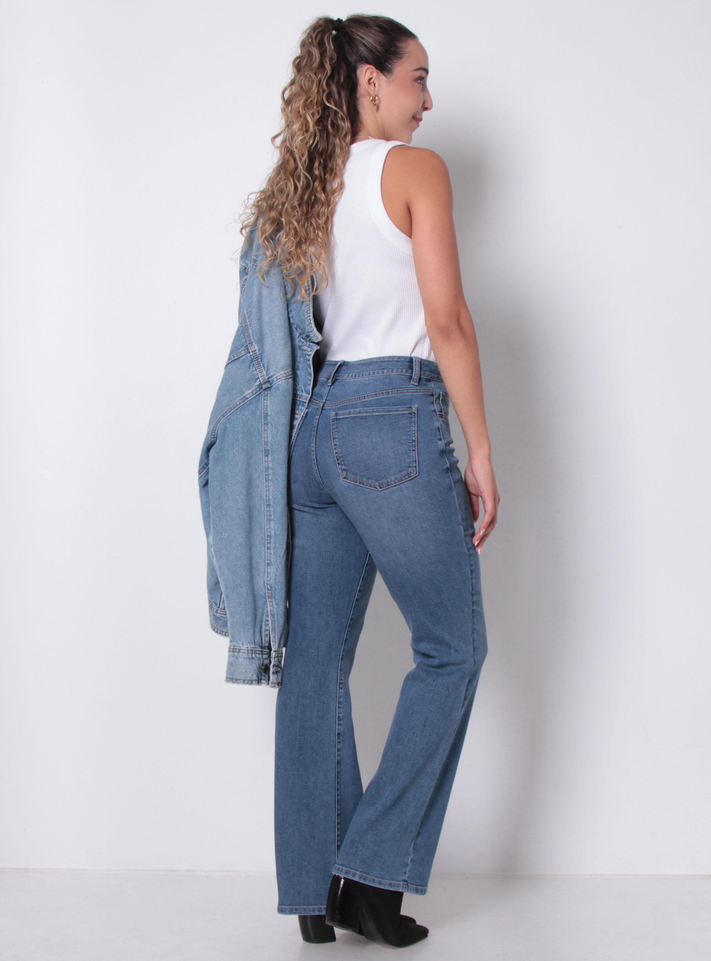 Jeans Recto Bootcut Tiro Alto Pretina-4
