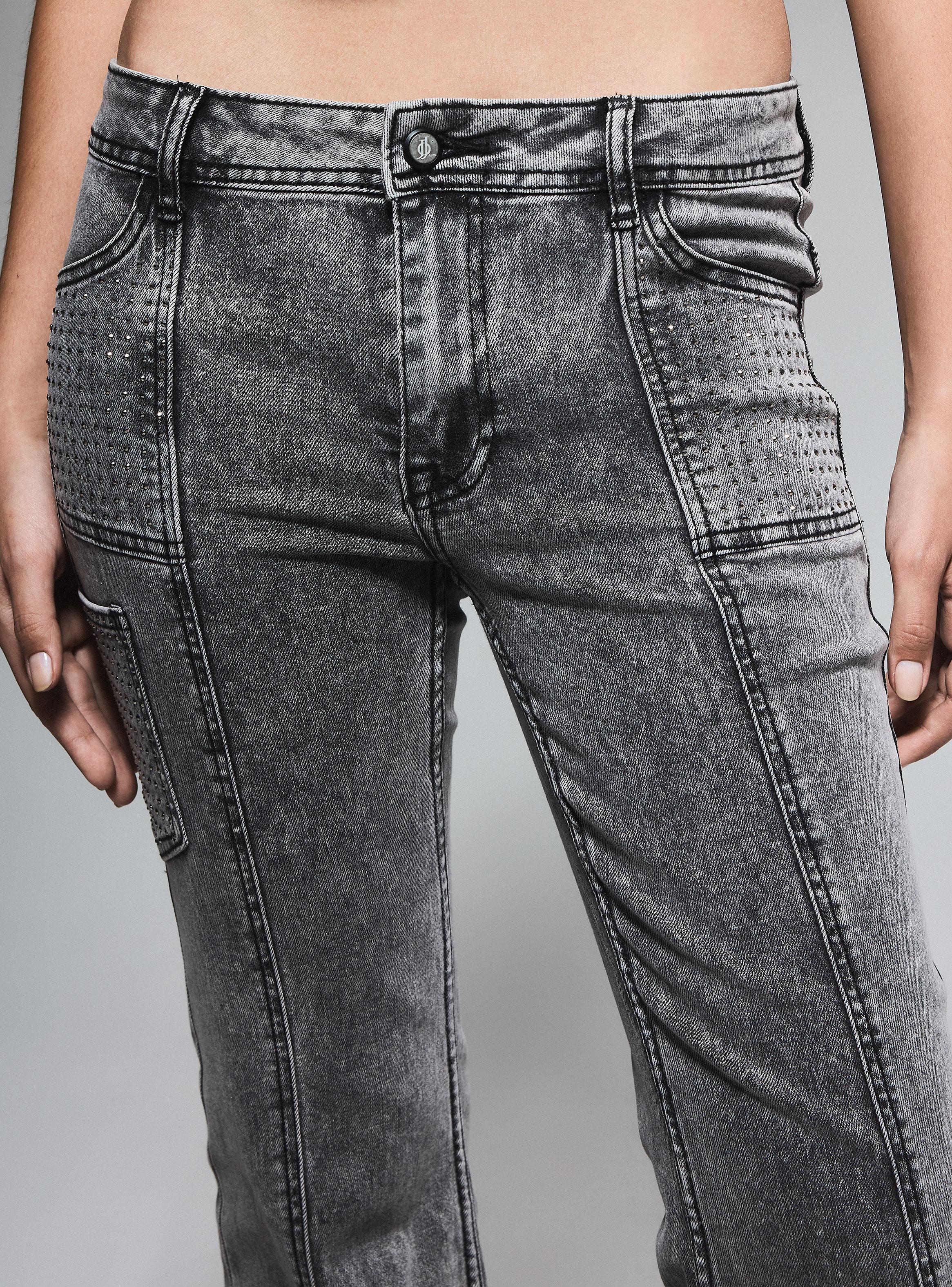 Jeans  Bolsillos Cargo con Strass​-2