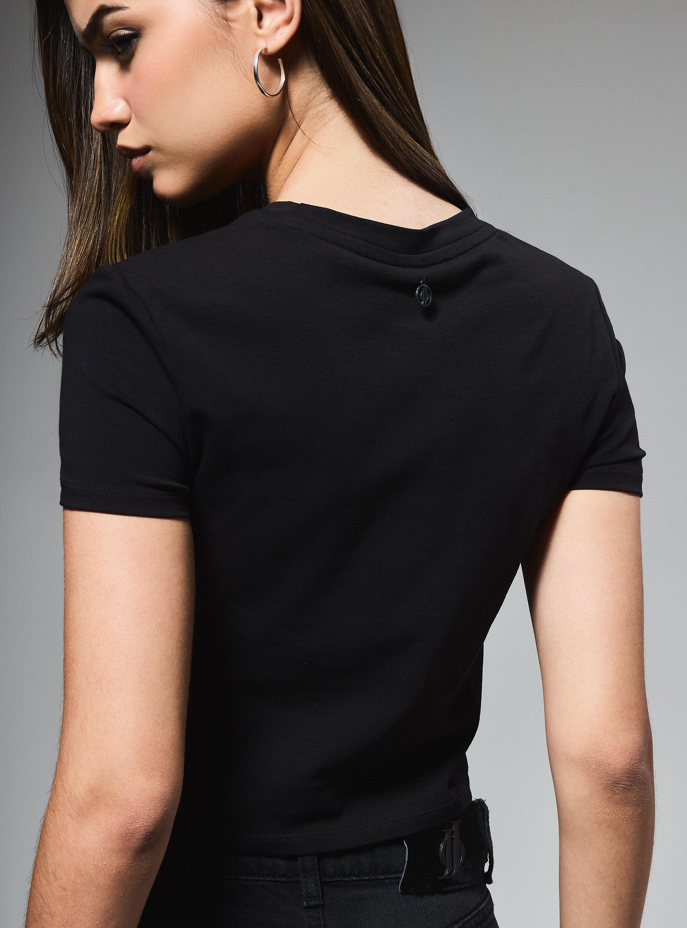 Polera Baby Tee con Aplicaciones​-3