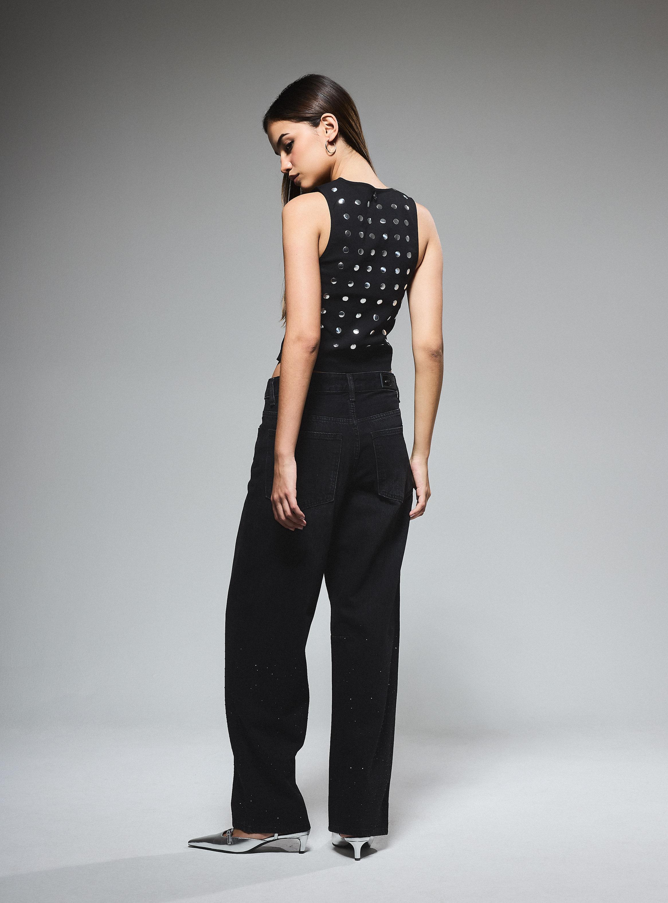 Polera Crop Tank con Tachas​-5