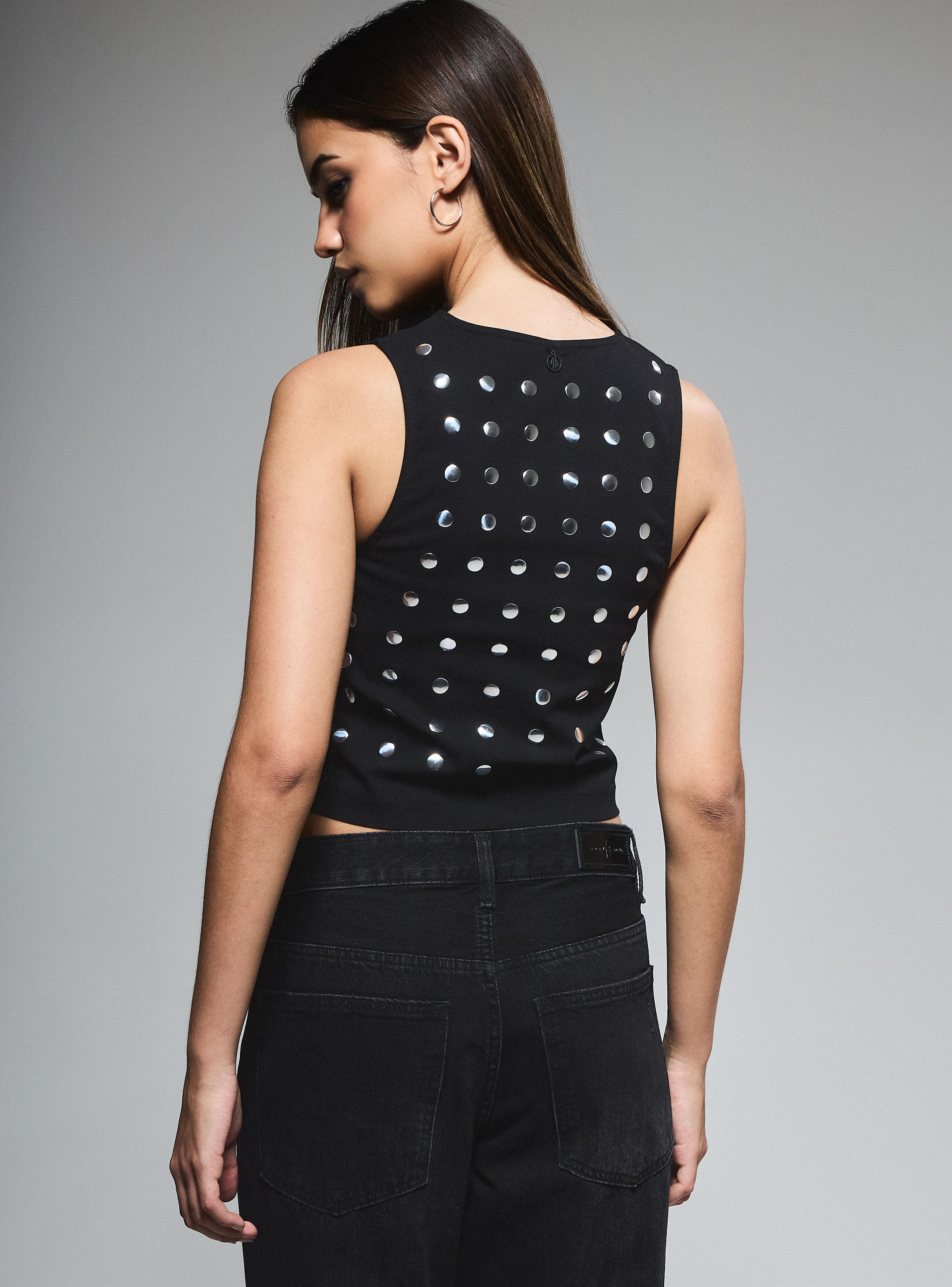 Polera Crop Tank con Tachas​-1