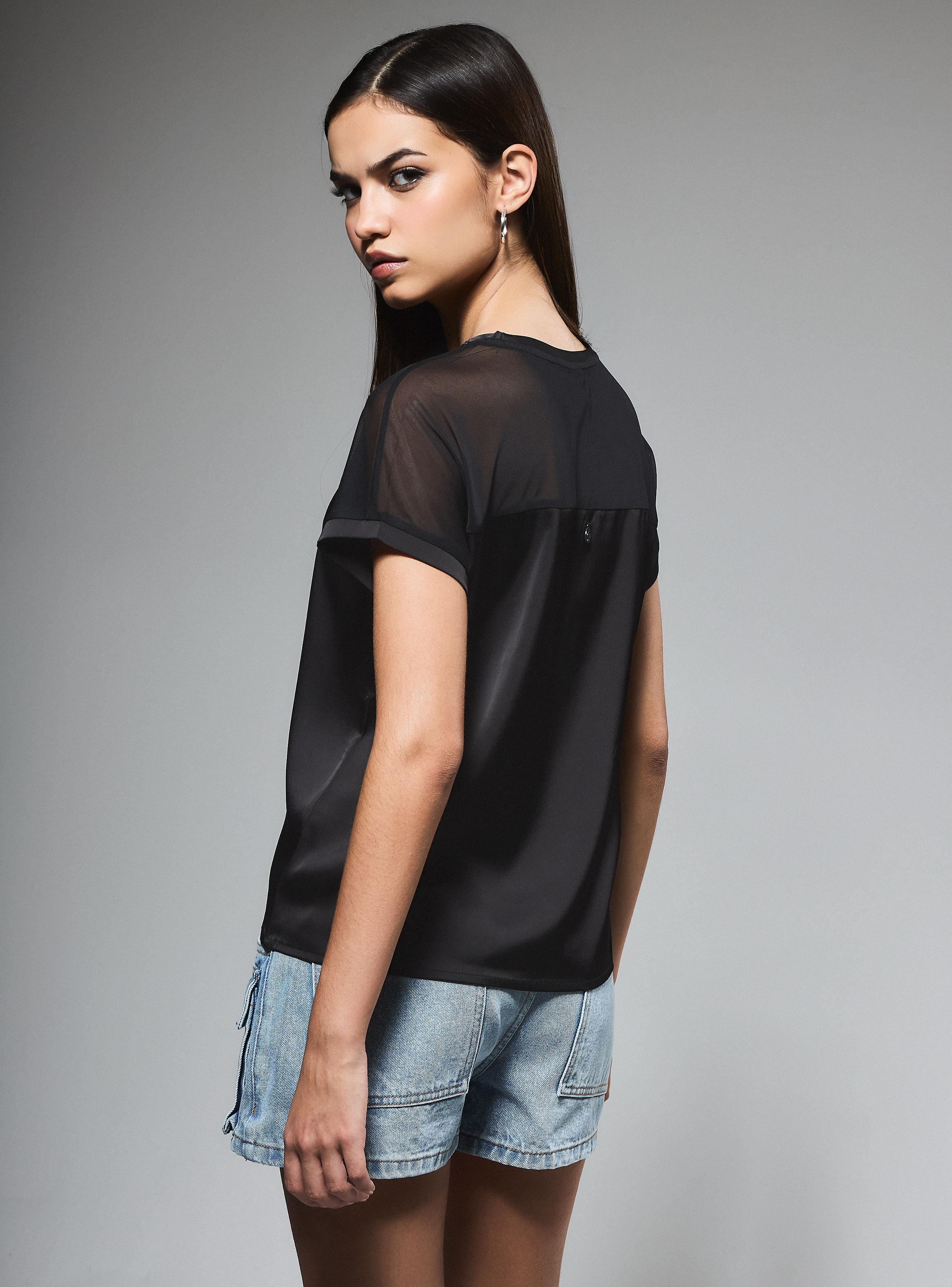 Polera Holgada Satinada con Malla​-1