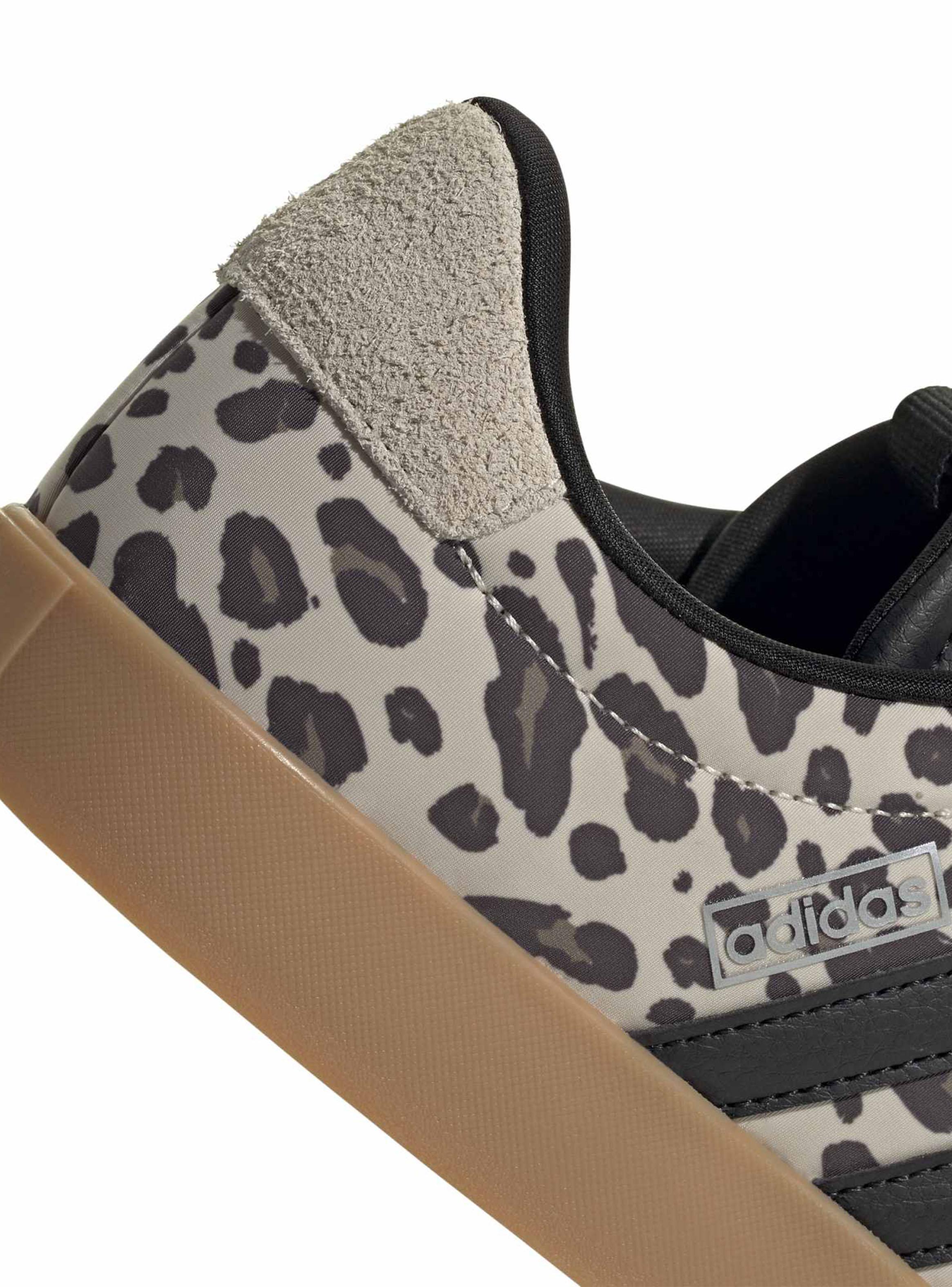 Zapatilla Urbana Mujer VL Court 3.0-5