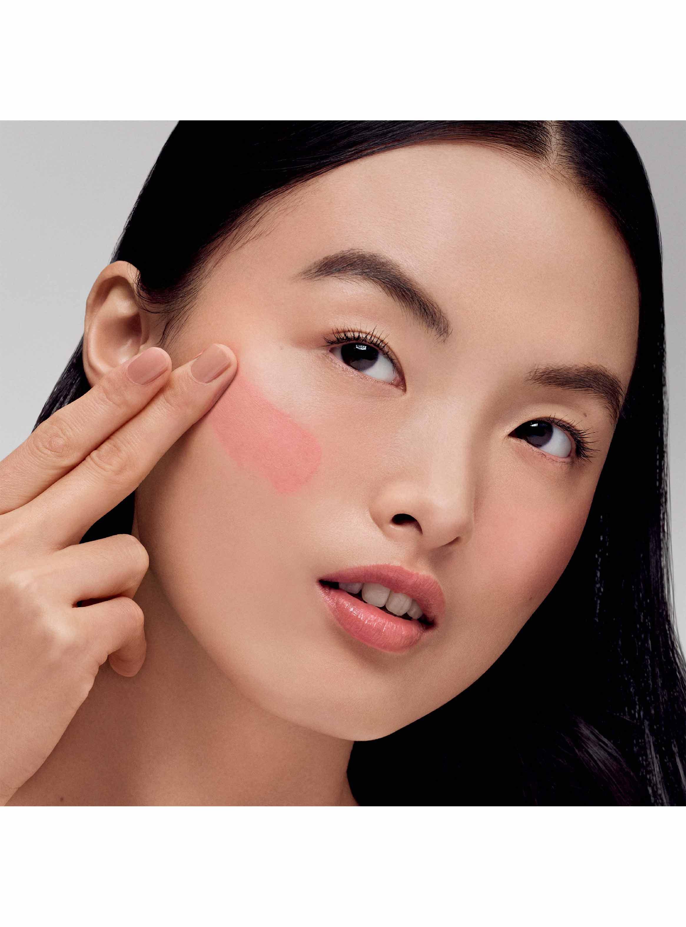 Rubor líquido Futurist Blushmaker Stolen Glance 10 ml-3