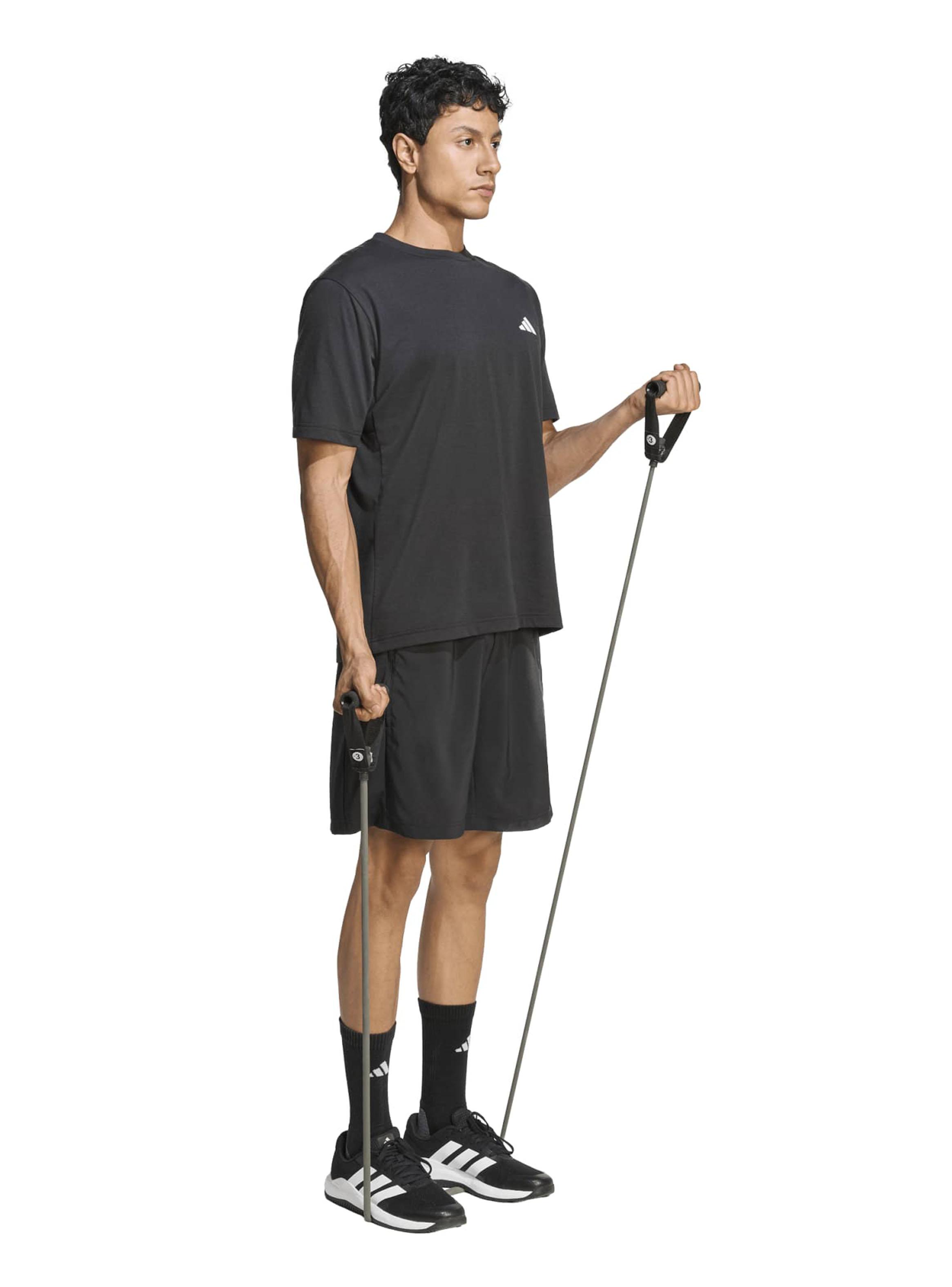 Short Tejido de Entrenamiento Base Essentials-3