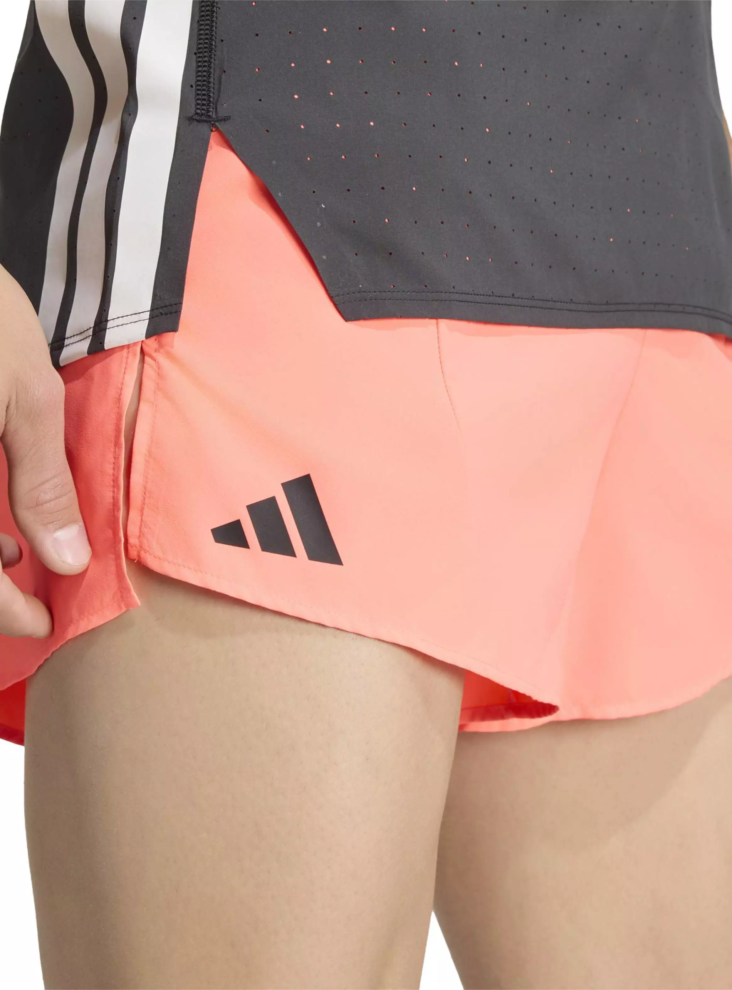 Short de Runner Liviano Hecho con Materiales Reciclados-3