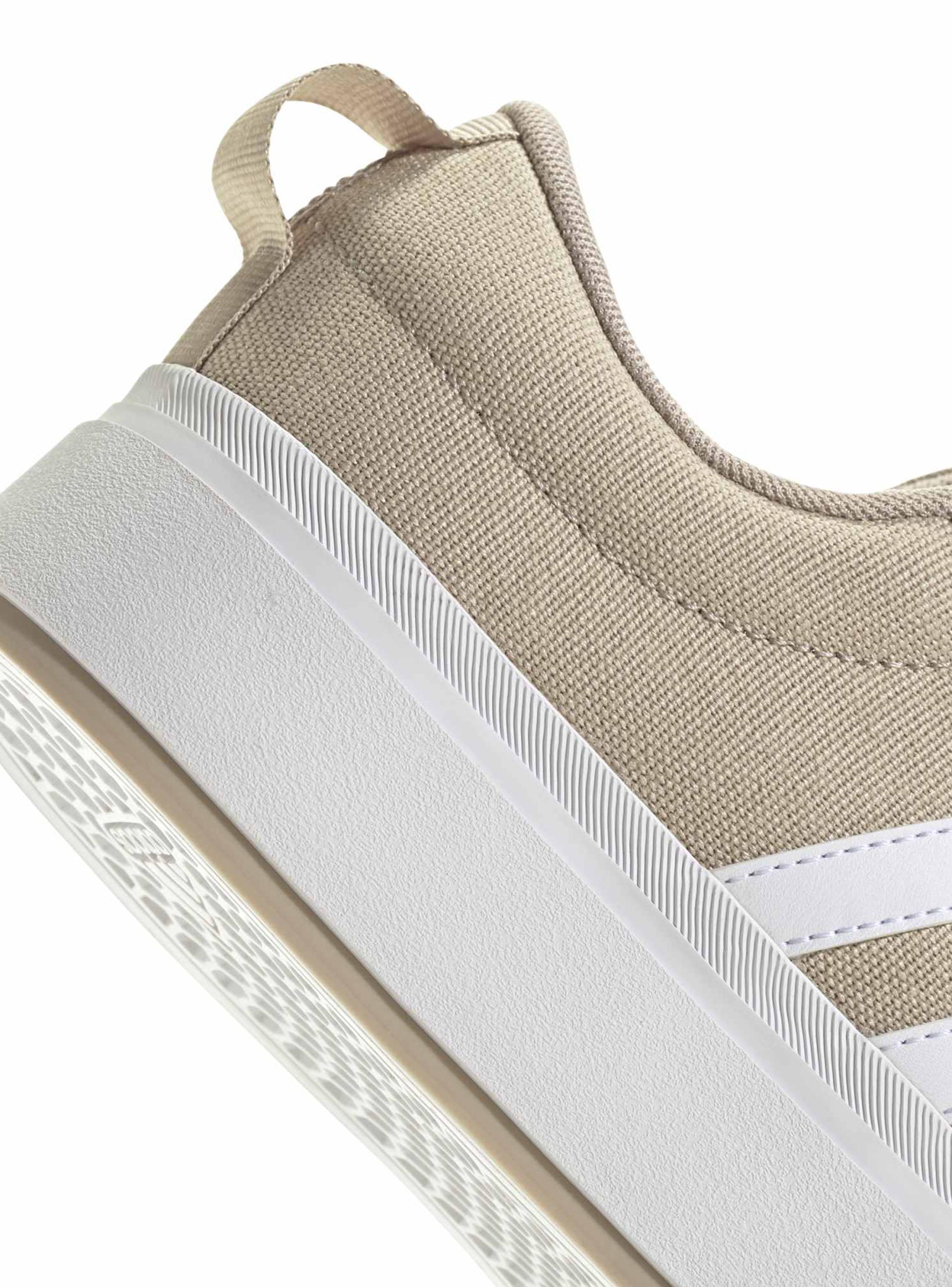 Zapatilla Urbana Plataforma Bravada Platform 2.0 Mujer-5