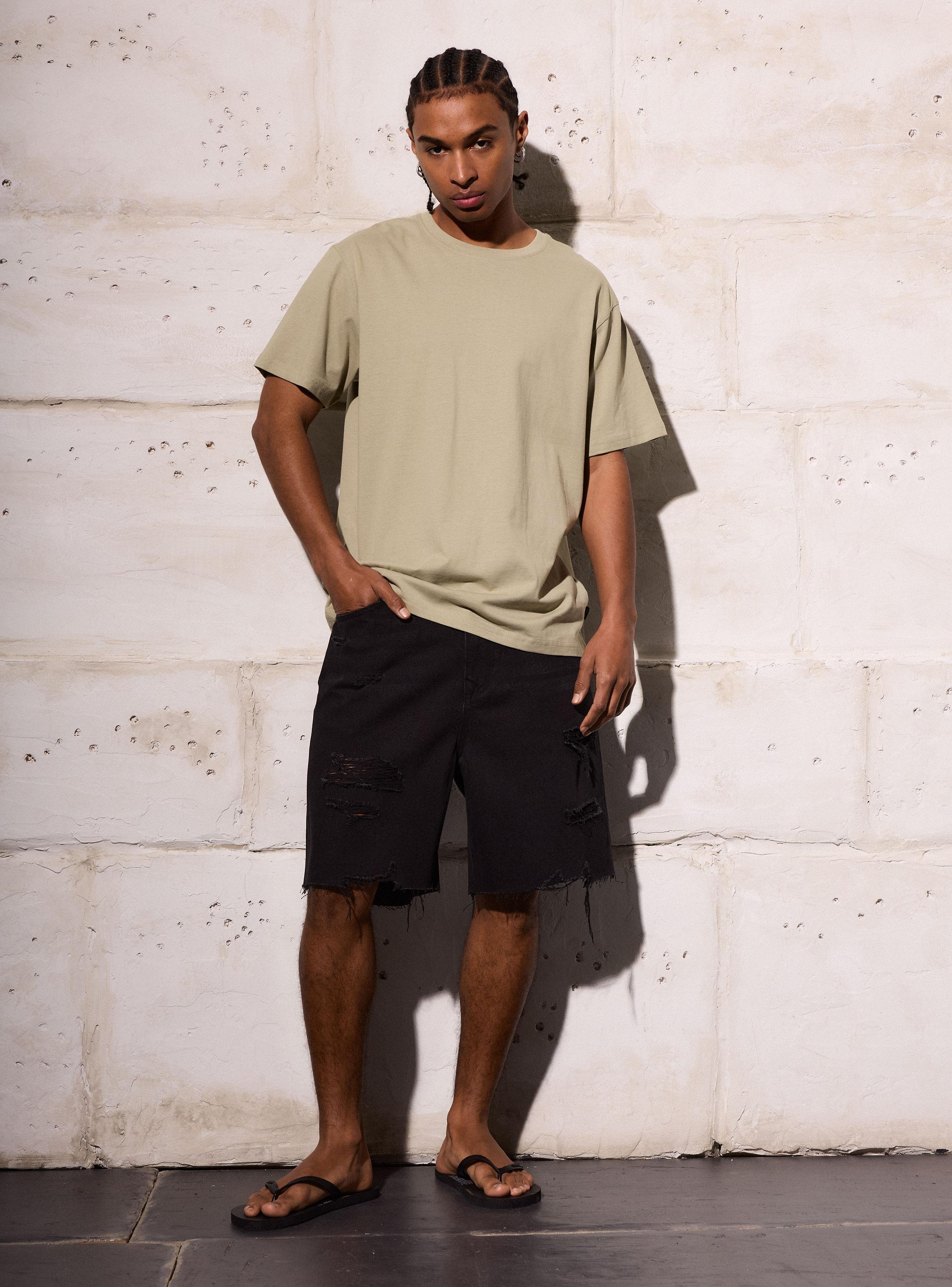 Bermuda Roturas Skater Tiro Medio-4