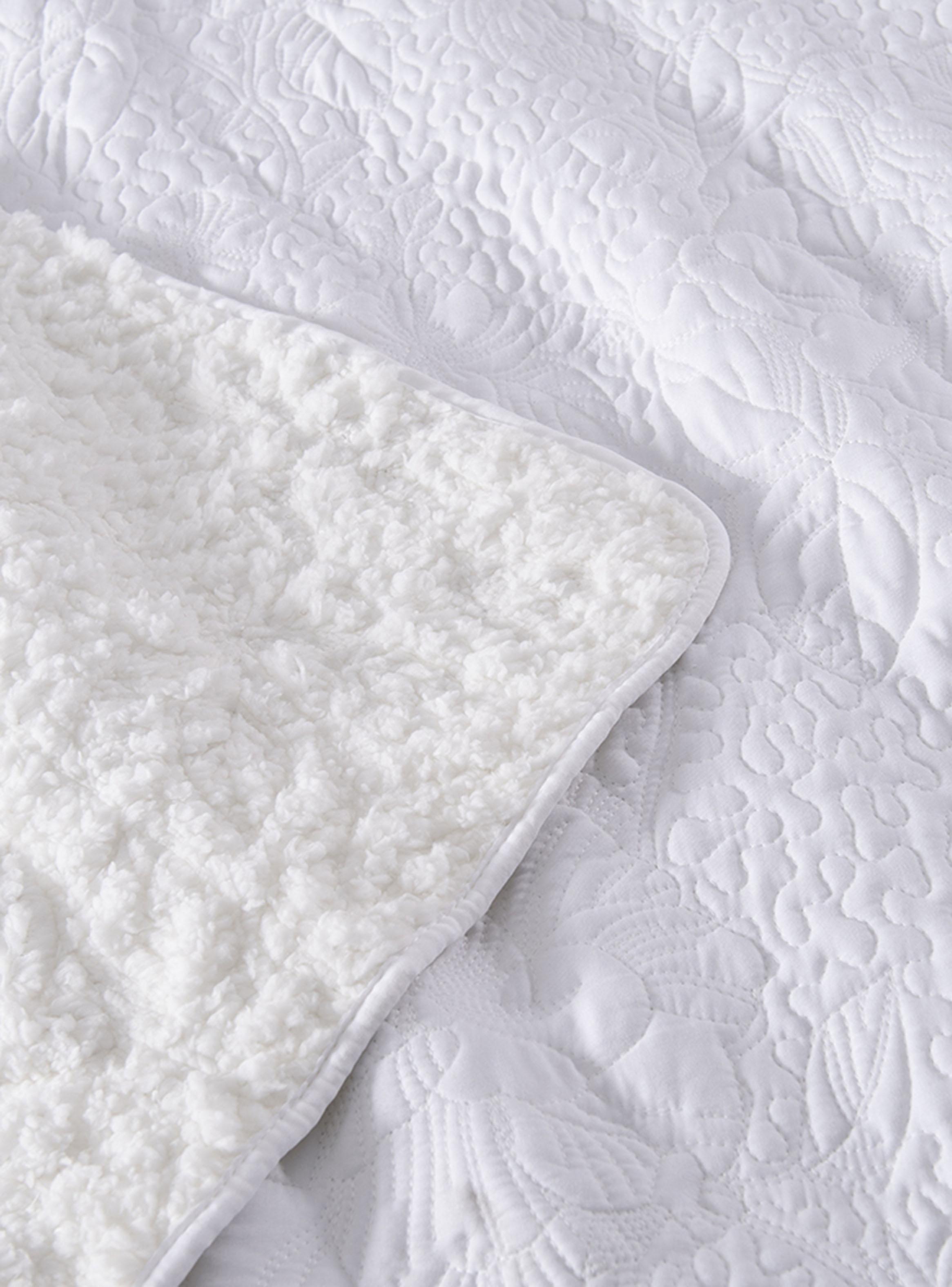 Quilt Bordado Sherpa King Sara Crudo-2