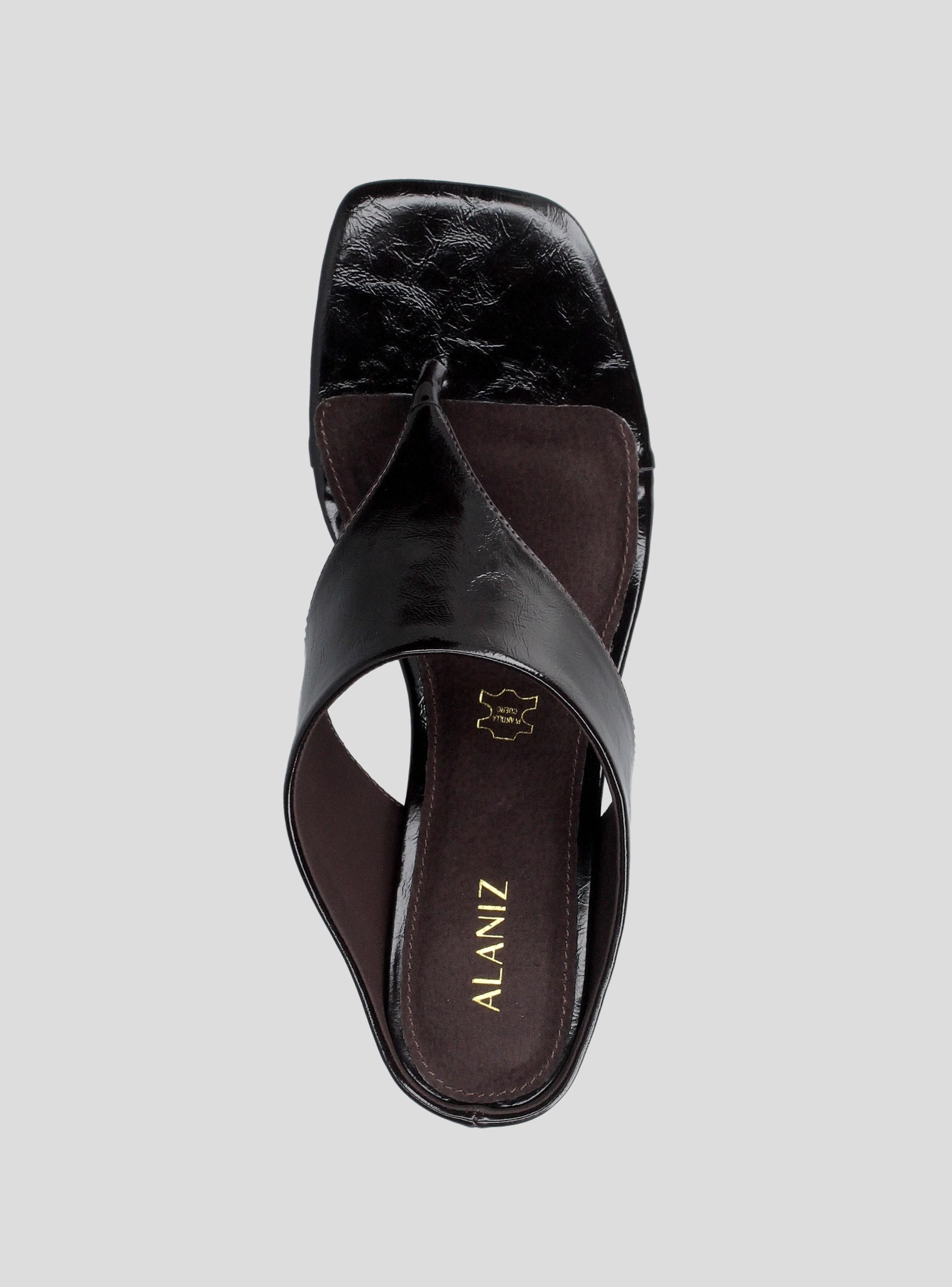 Sandalia Flip-Flop Taco Kitten Mujer-3