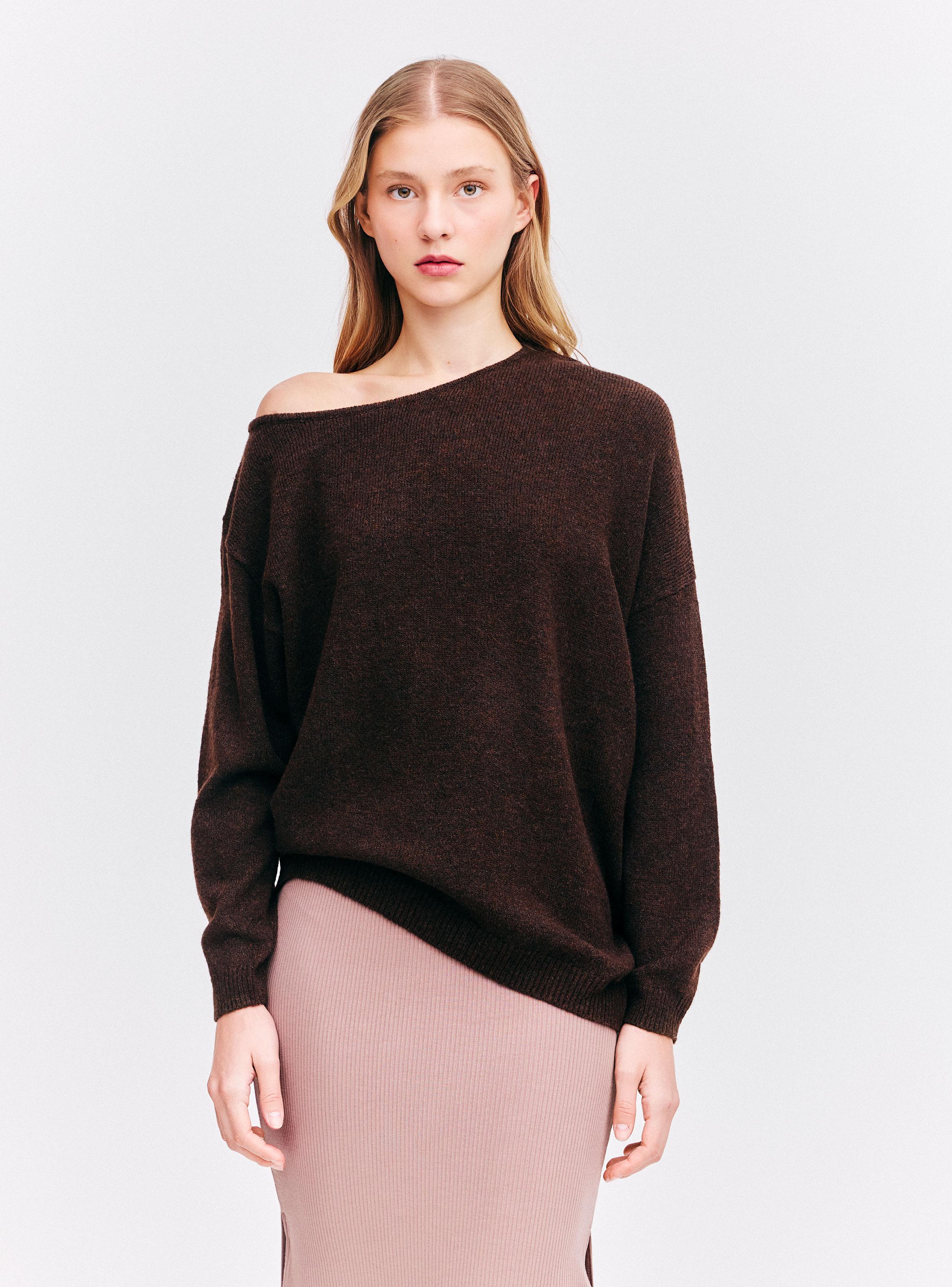 Sweater Cuello Asimétrico Off Shoulder Elasticado-0