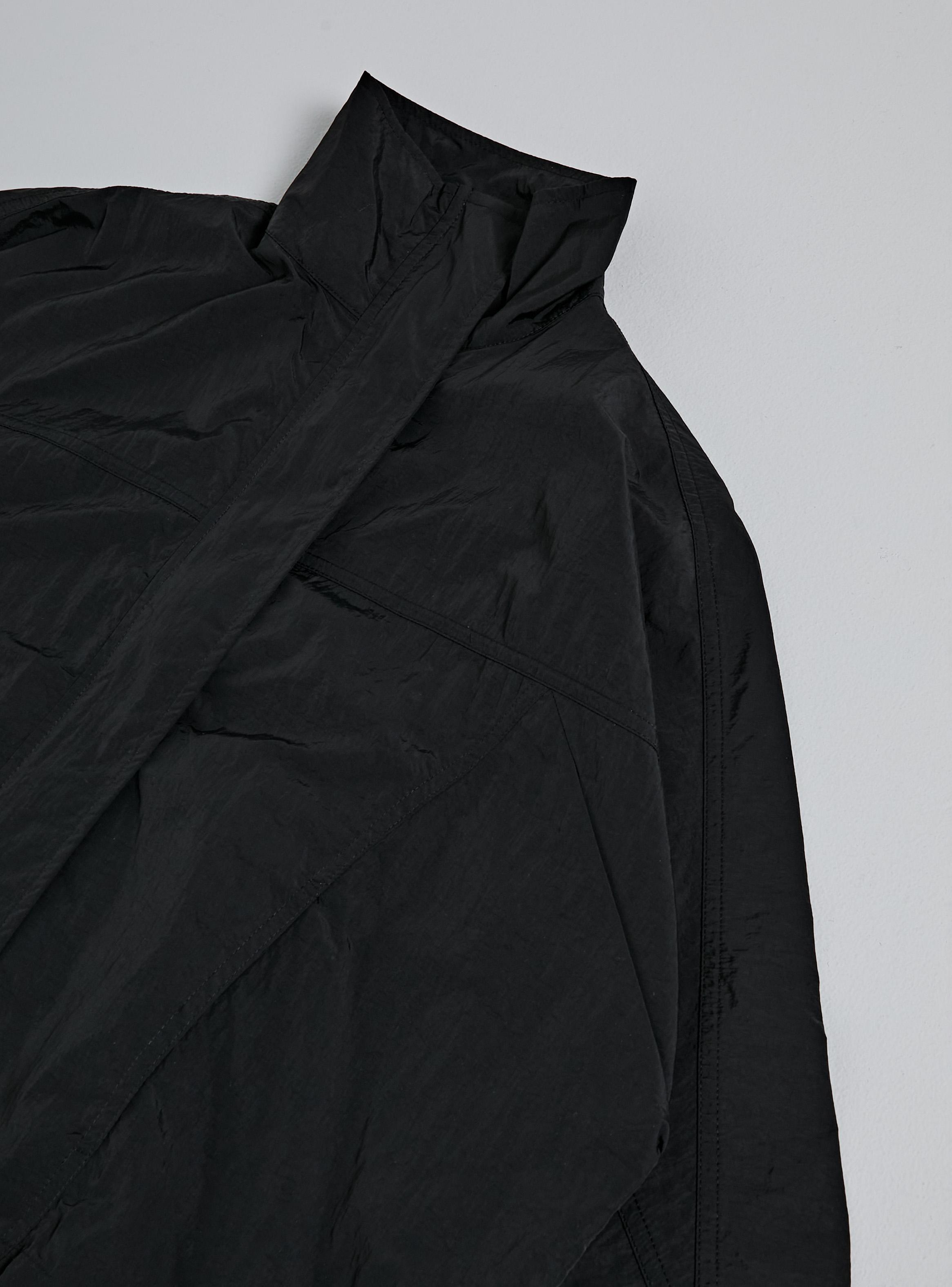 Chaqueta Corta Viento con Cuello Alto Niña-3