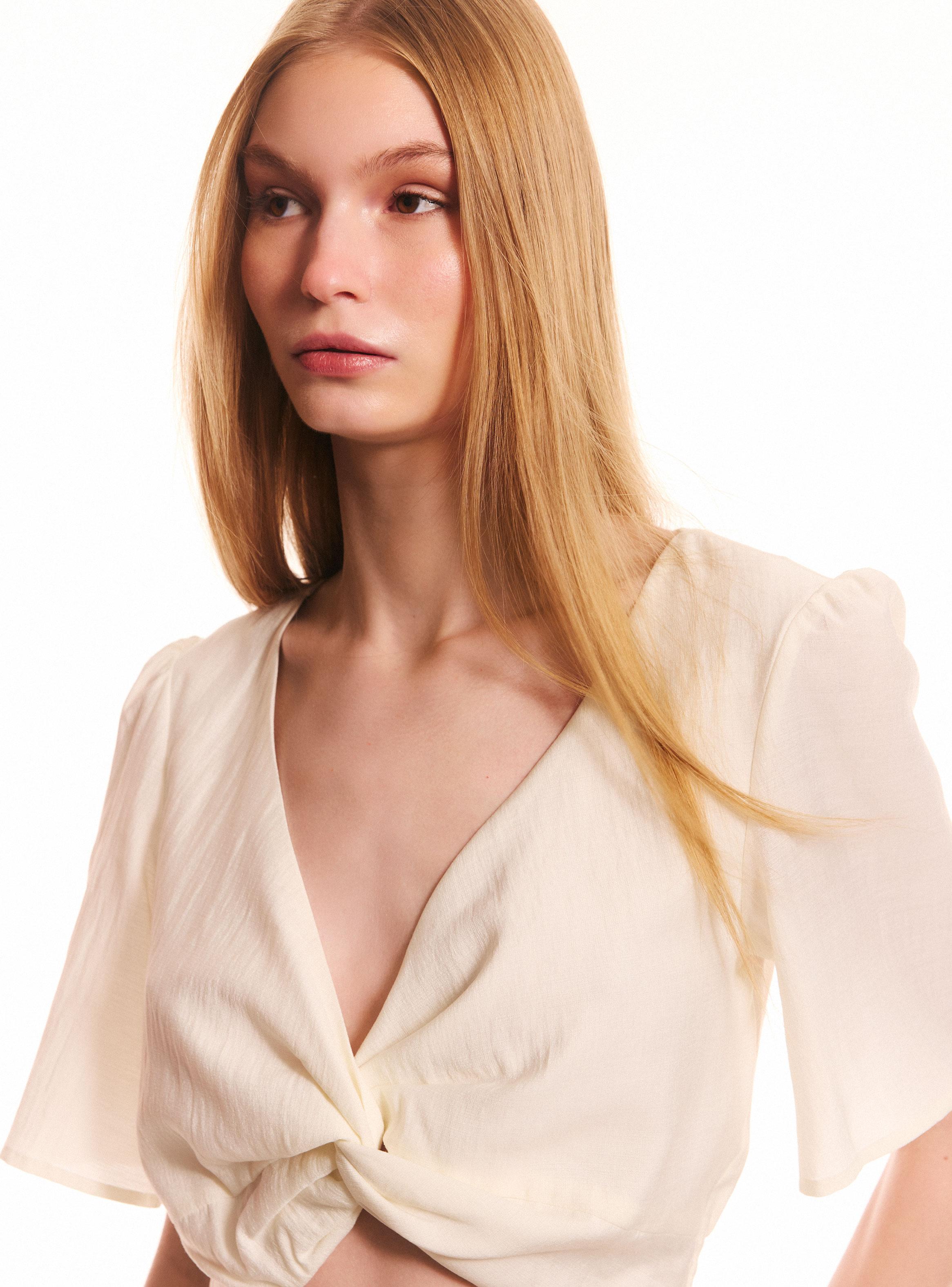 Blusa Crop Nudo-2