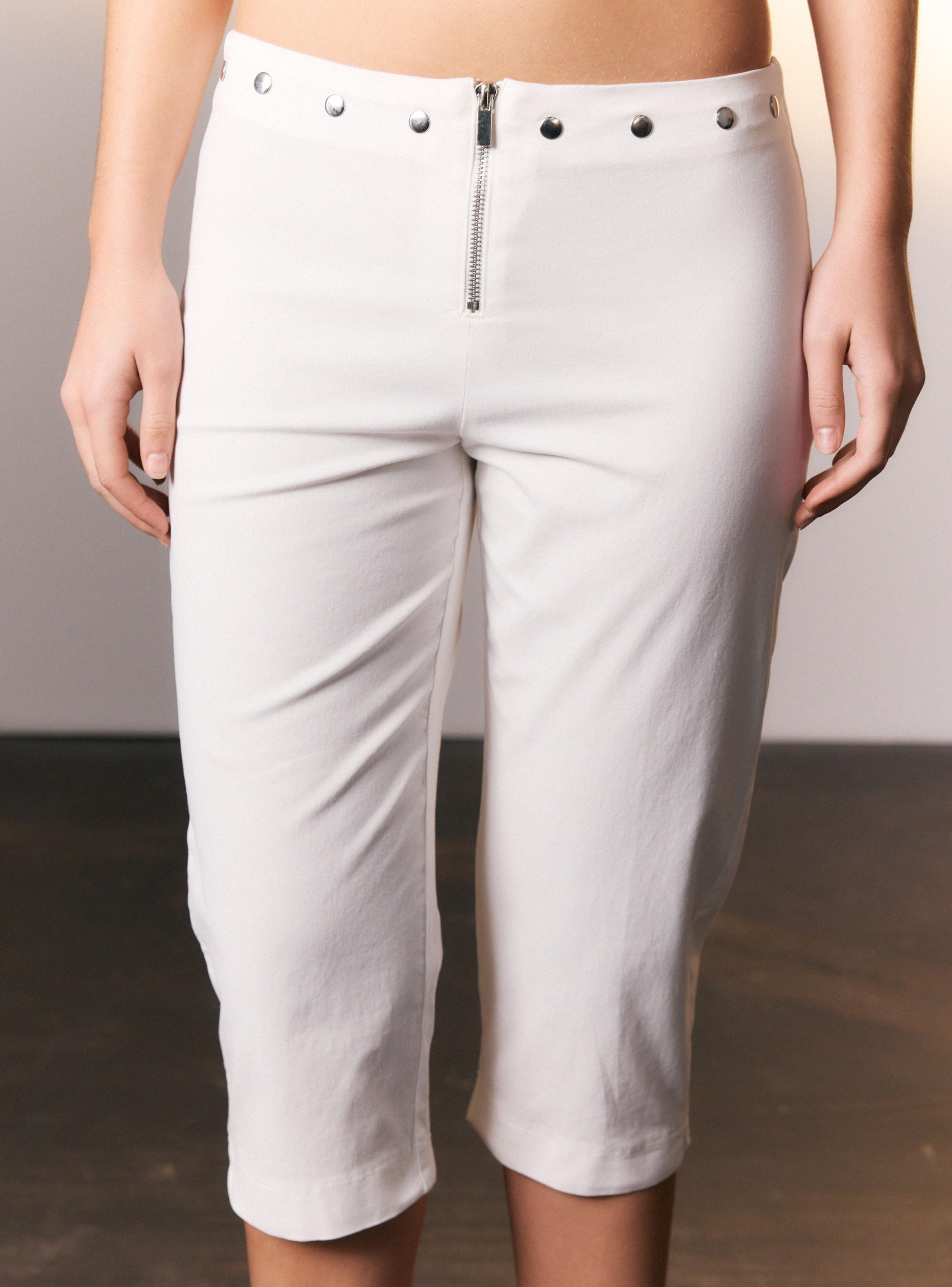 Pantalón Capri con Tachas Colaboración Enilá-2