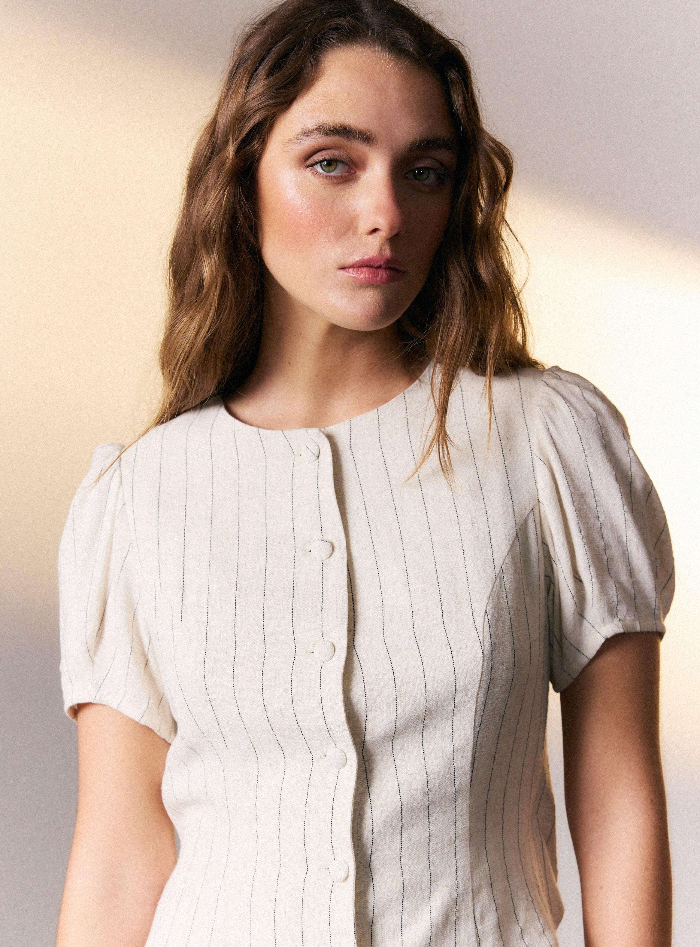 Blusa Espalda Cruzada Look Lino Colaboración Viella-2