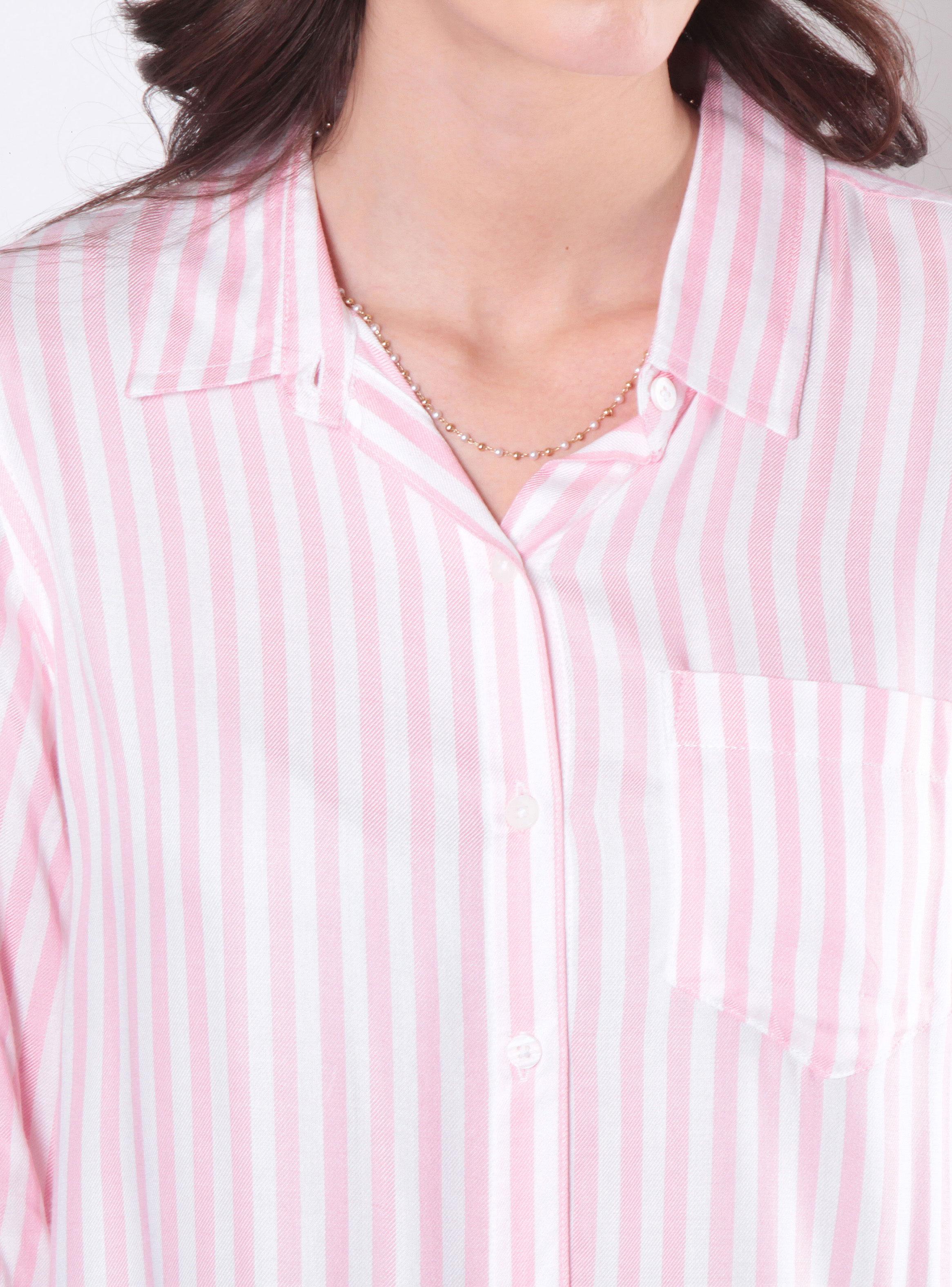 Blusa Manga 3/4 Listada Abotonada en Delantero con Bolsillo-2