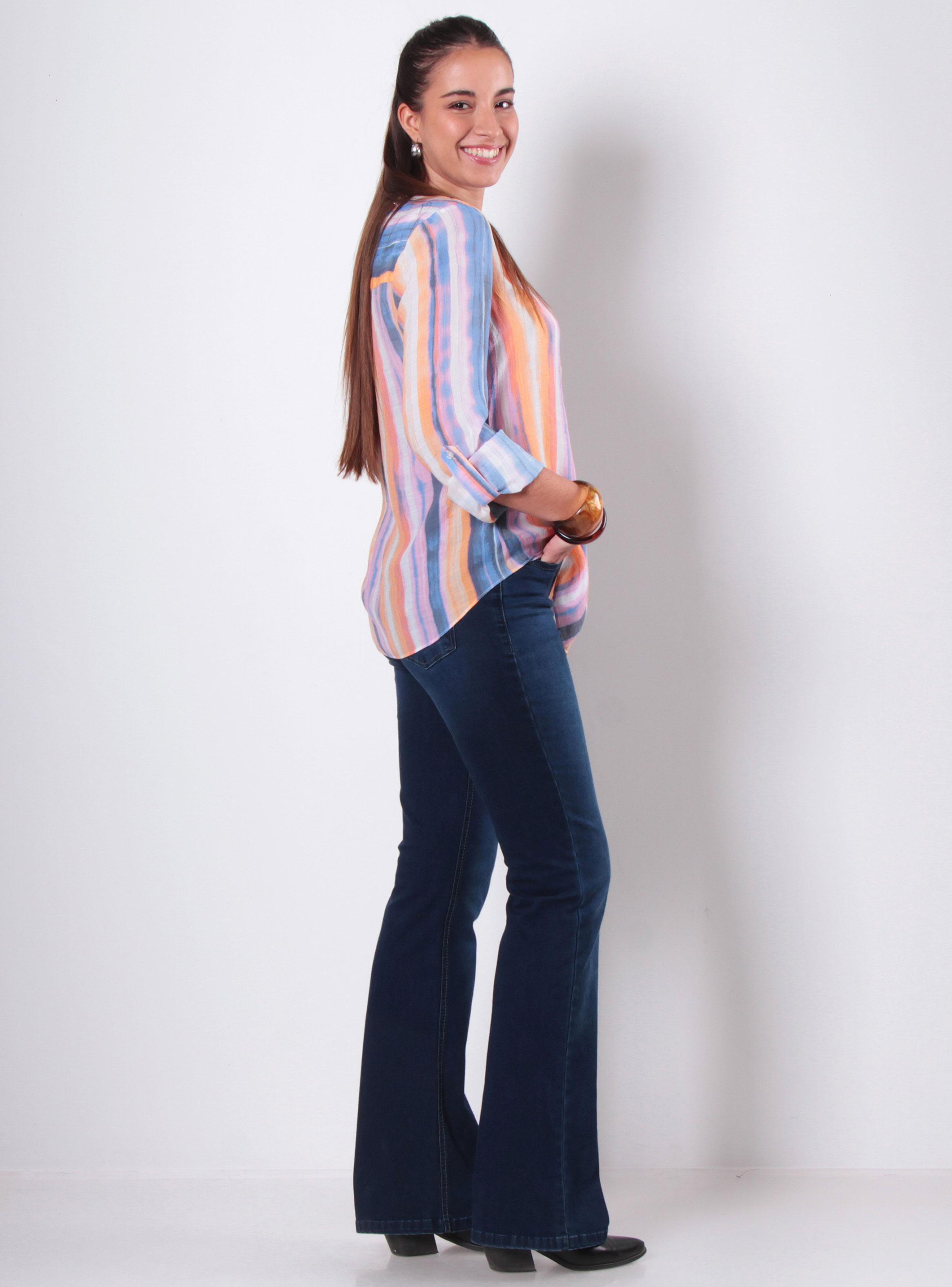 Blusa Manga Larga Listada Abotonada en Delantero y Bolsillo-4