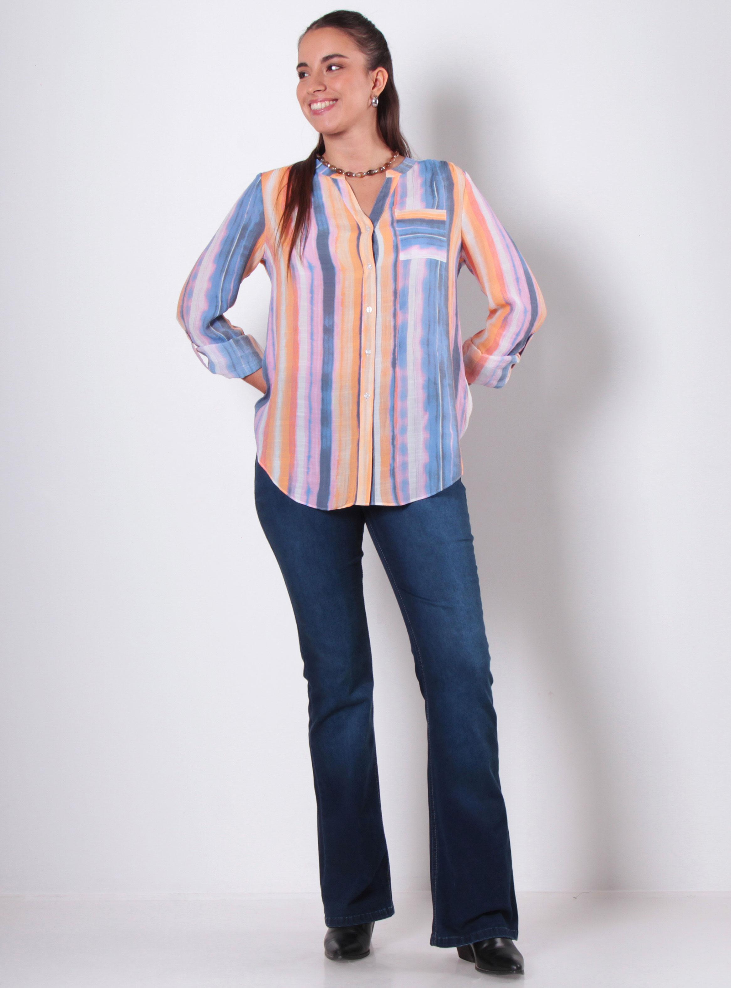 Blusa Manga Larga Listada Abotonada en Delantero y Bolsillo-3