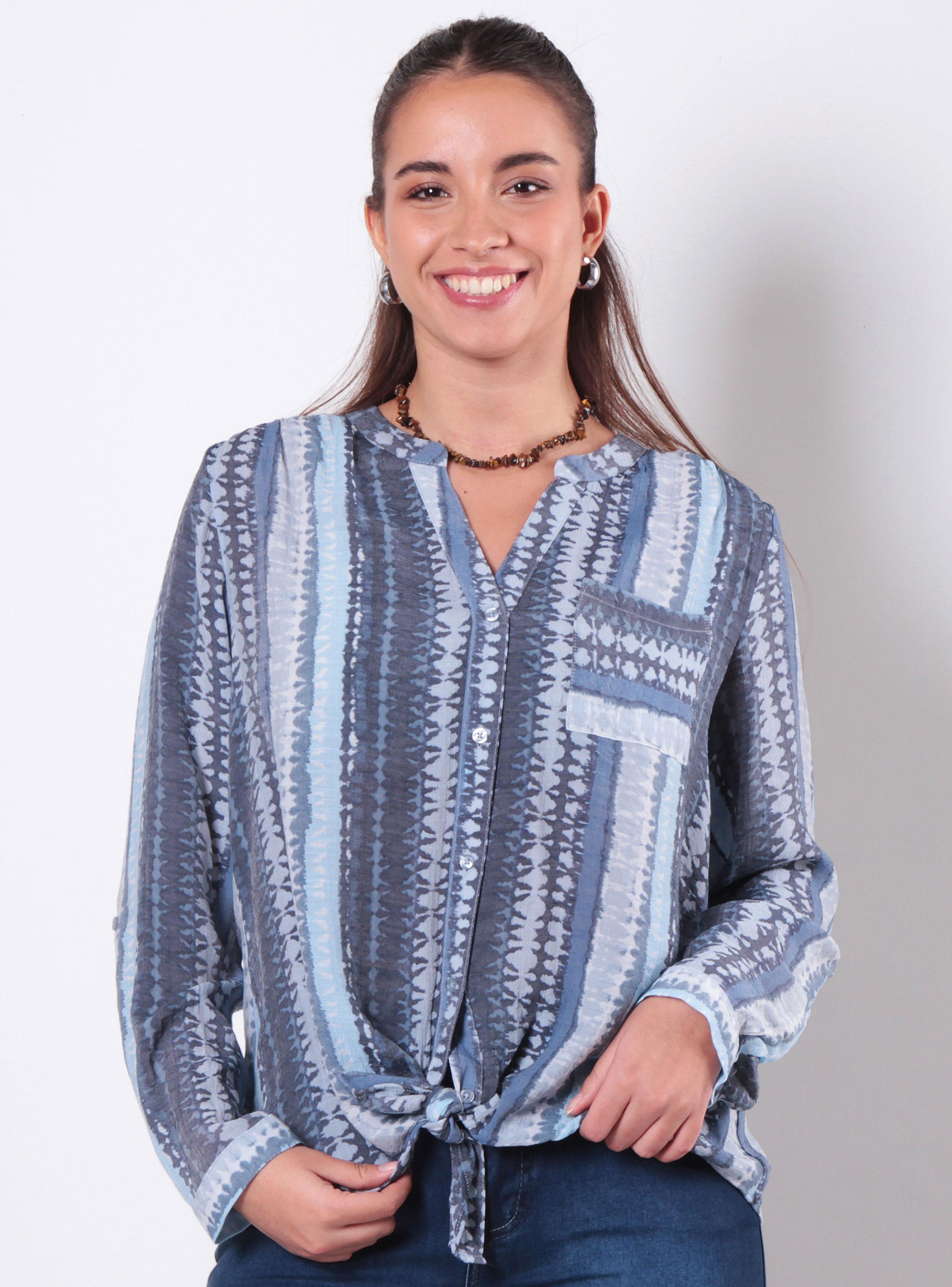 Blusa Manga Larga Listada Abotonada en Delantero y Bolsillo-0