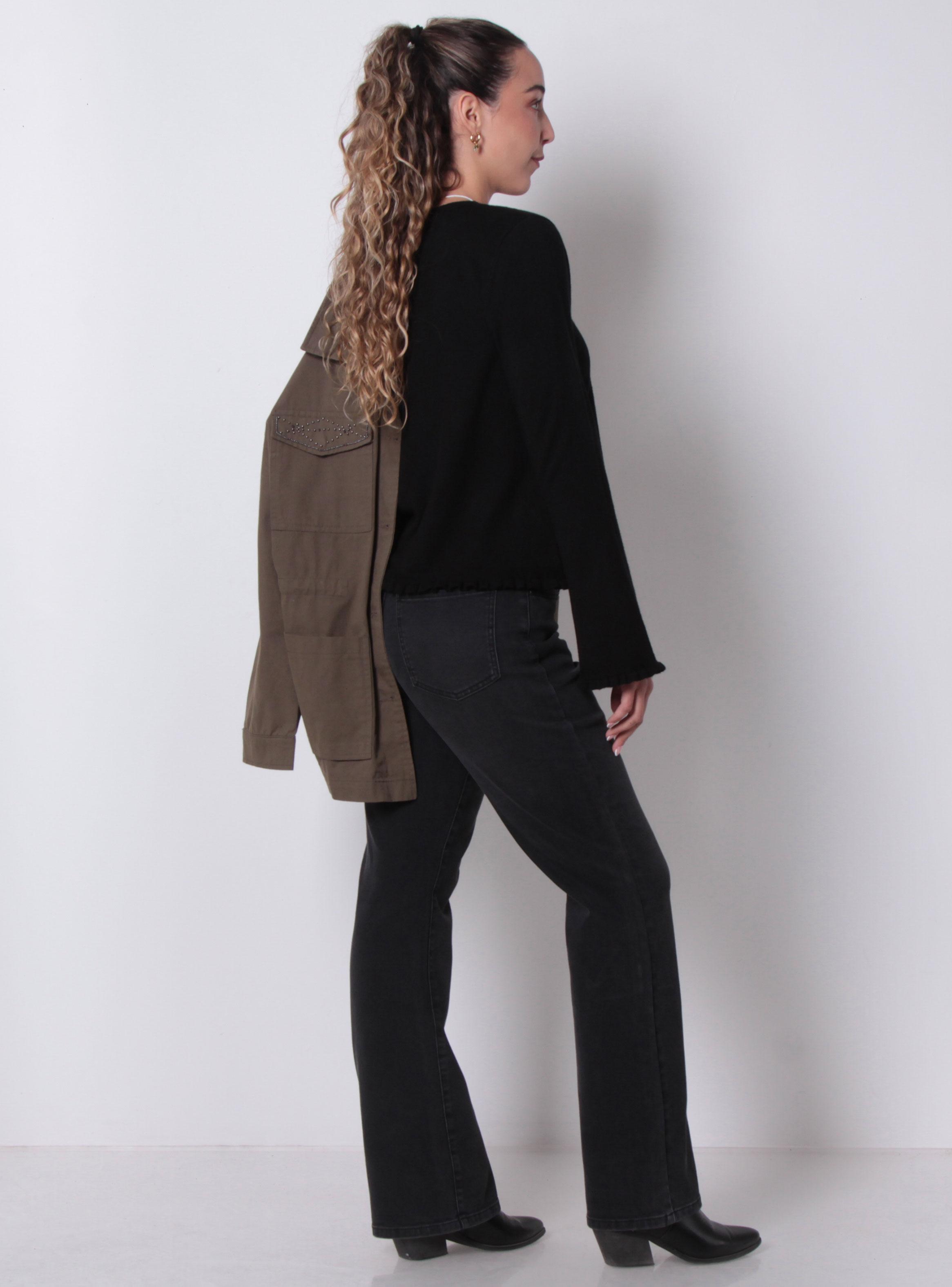 Sweater con Vuelos en Puño y Ruedo Escote Redondo-4