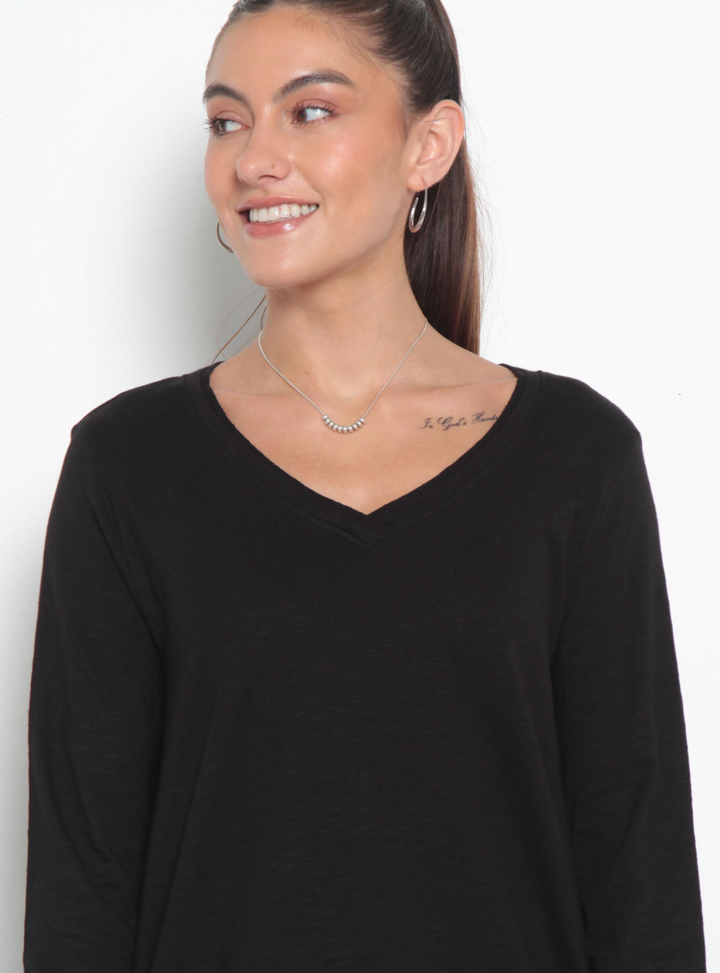 Polera Manga Larga Escote V-2
