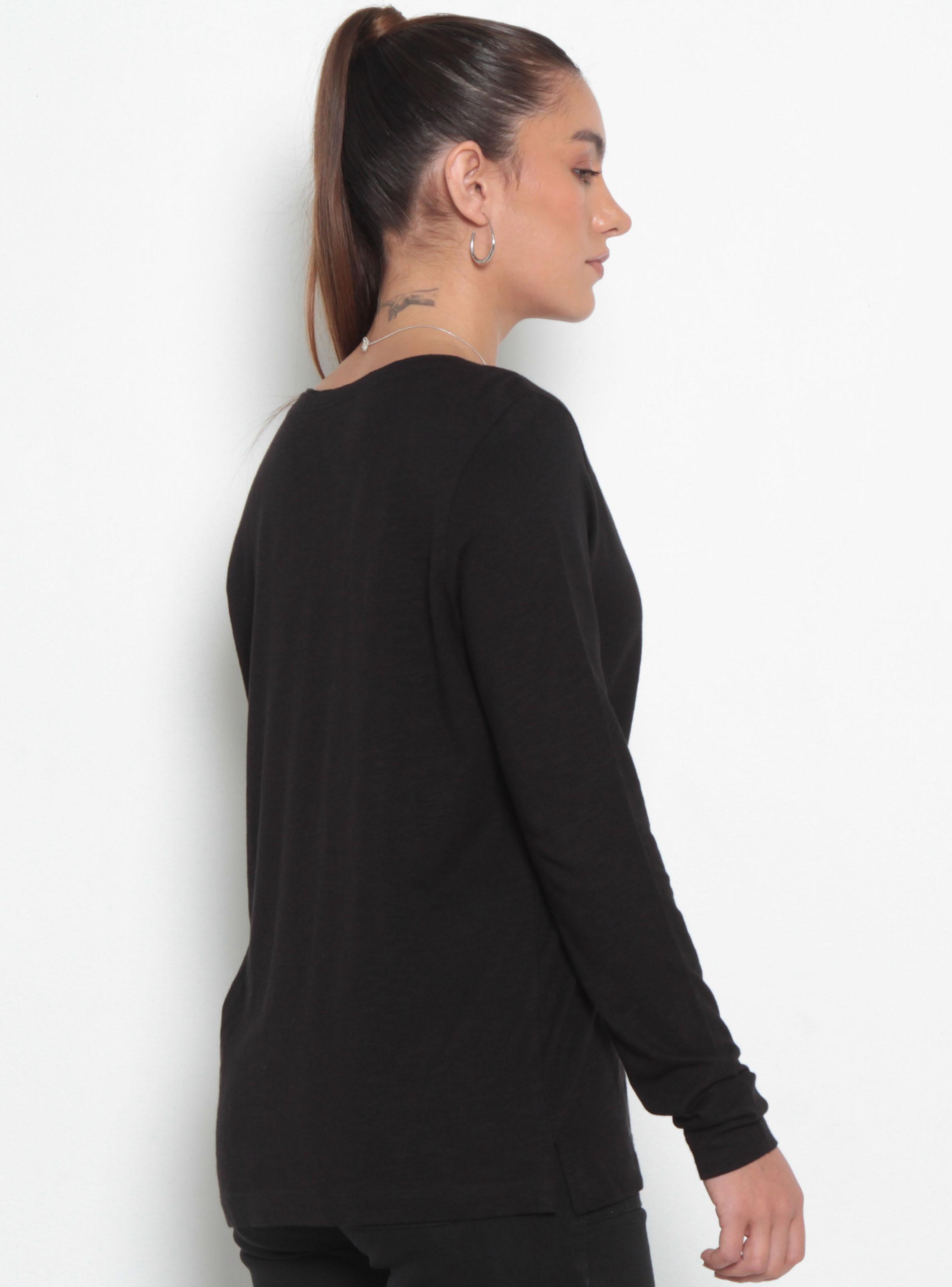 Polera Manga Larga Escote V-1