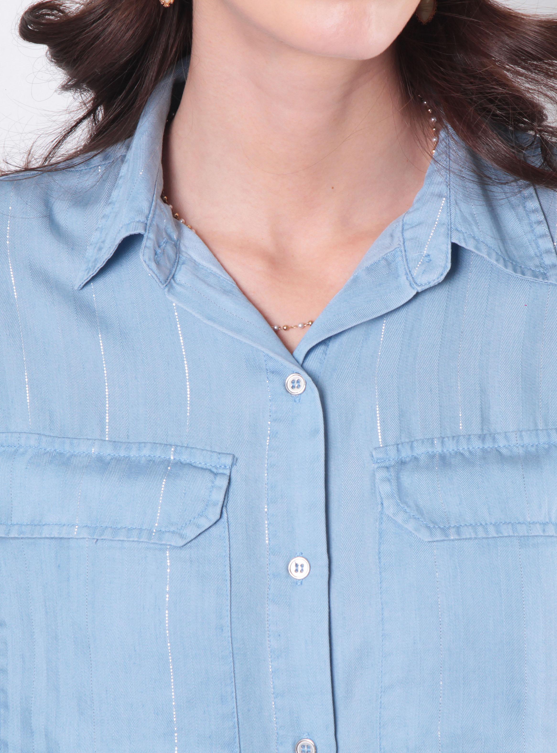 Blusa Tencel Listado Lurex Abotonada en Delantero-2