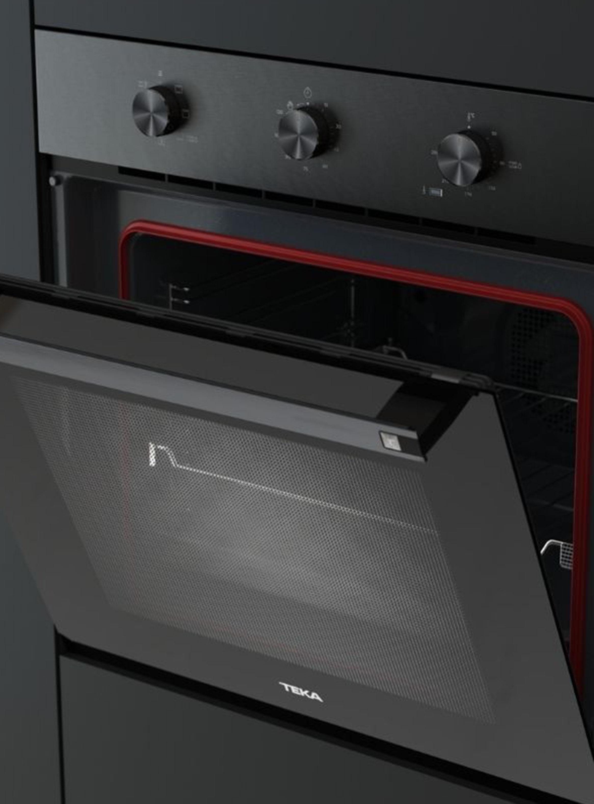 Horno Empotrable con Convector 63 Litros HSB 6160 FBK-3