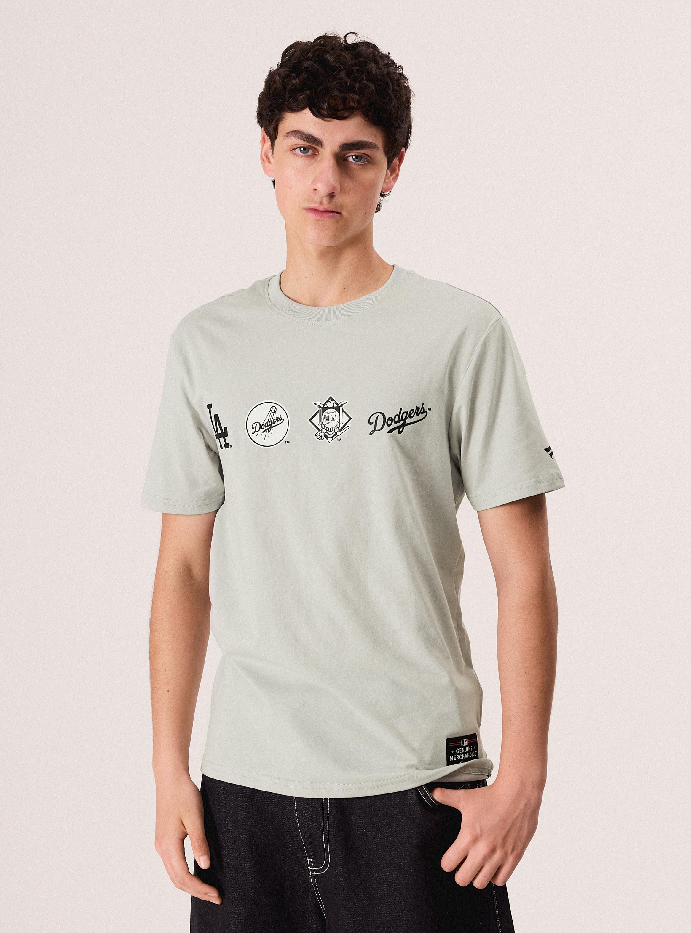 Polera Sweep Model-0