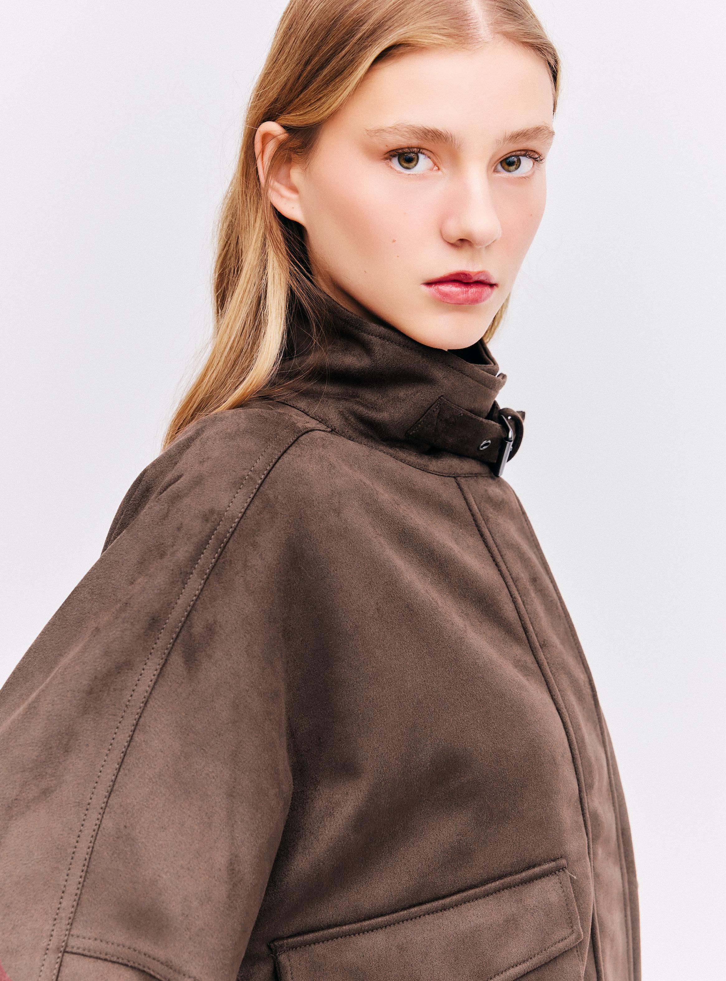 Chaqueta Cuello Alto Hebilla Bolsillos con Solapa-3