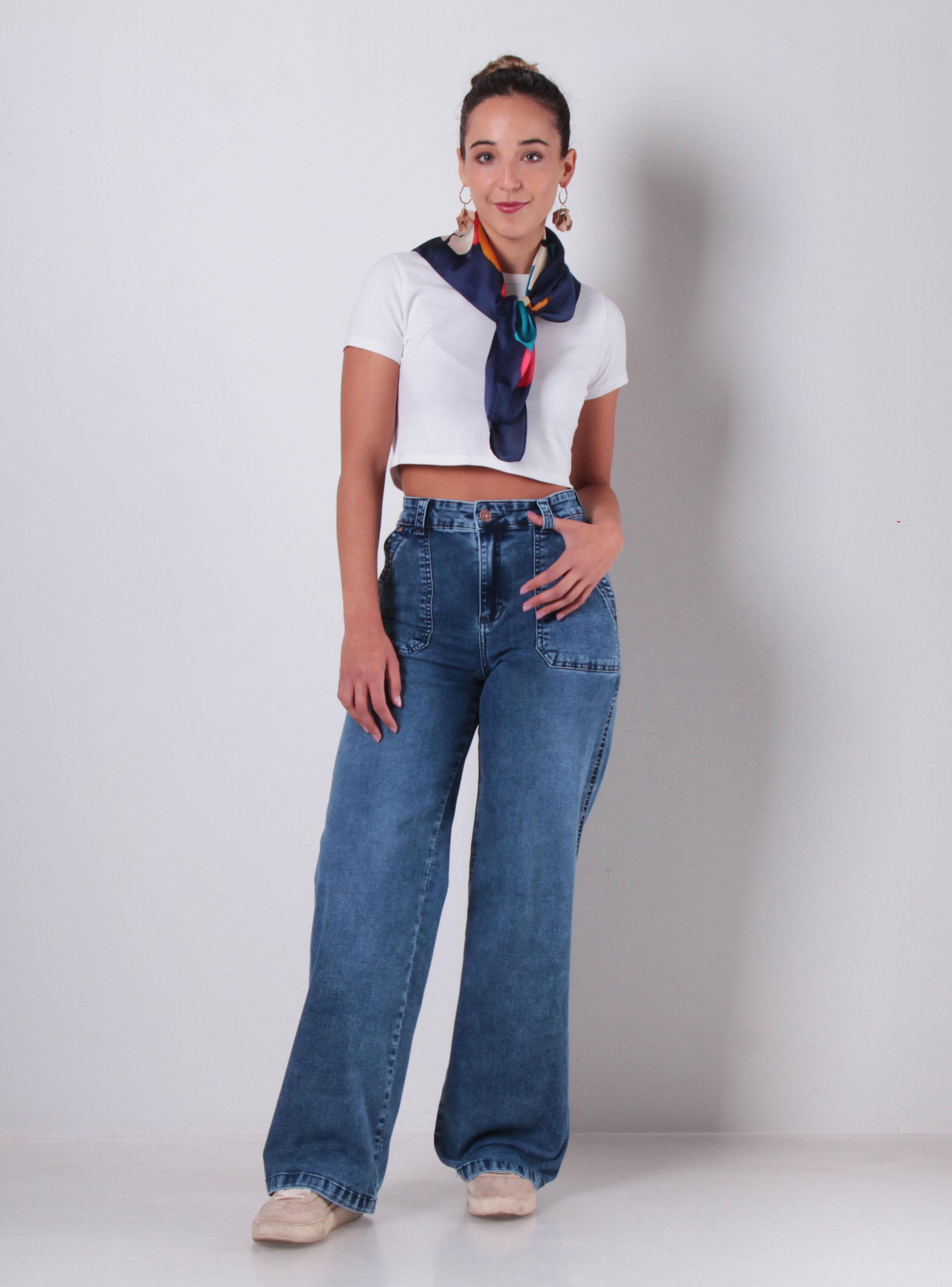 Jeans Cargo Recto Tiro Alto Detalle Tachas Bolsillo-3