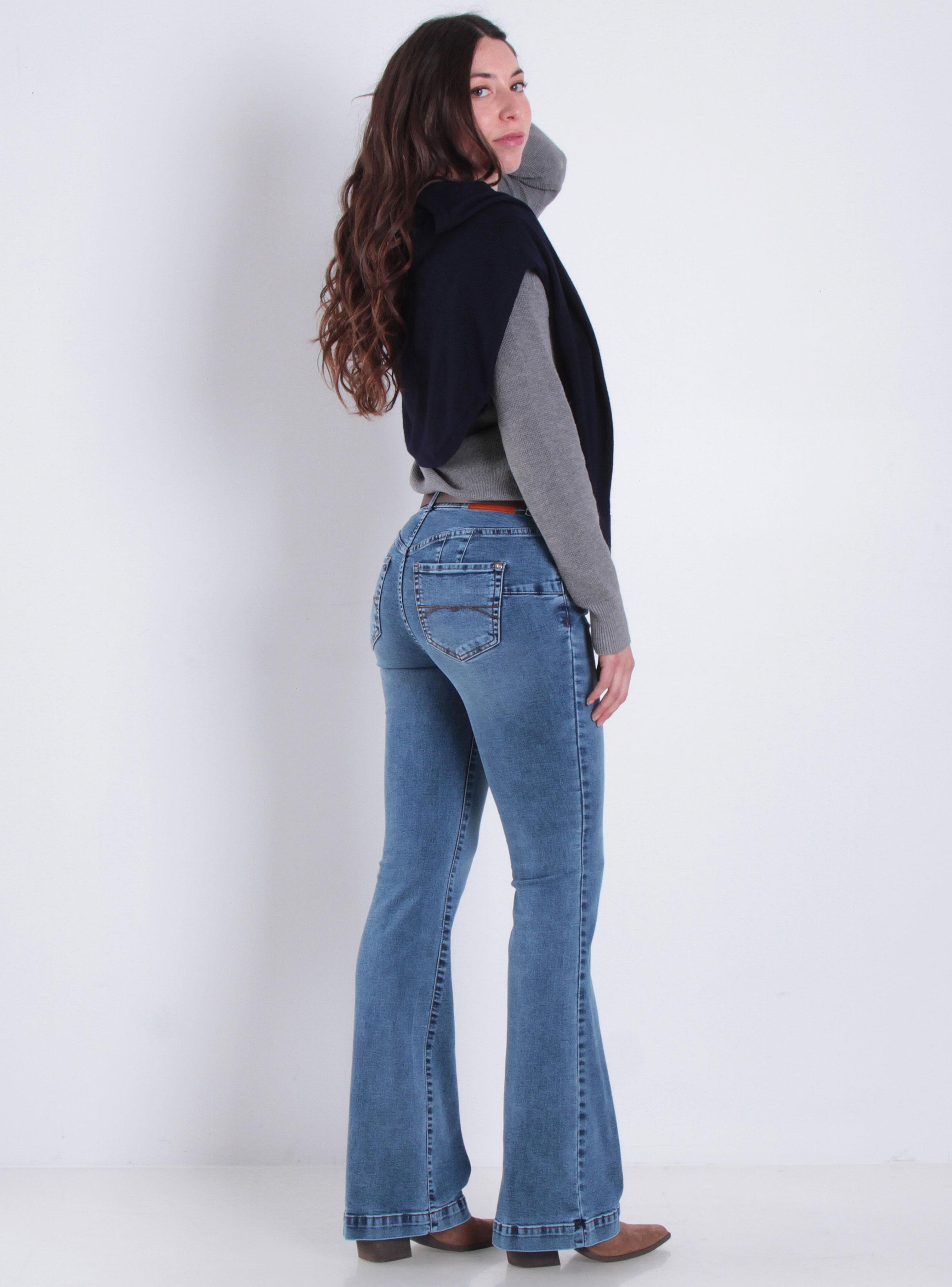 Jeans Flare Tiro Alto Pretina Push Up-4