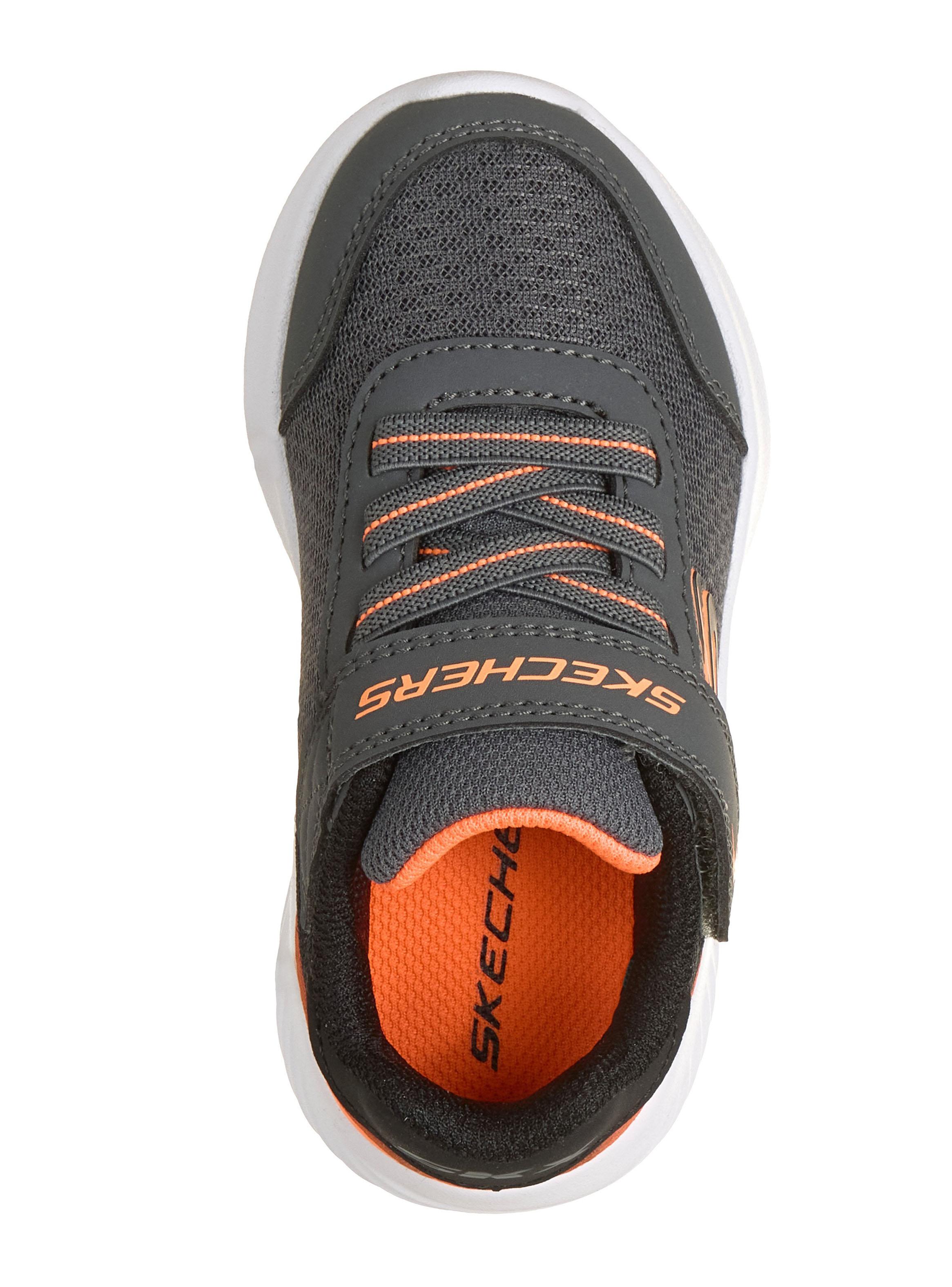 Zapatilla Urbana Velcro Bounder Niño-4