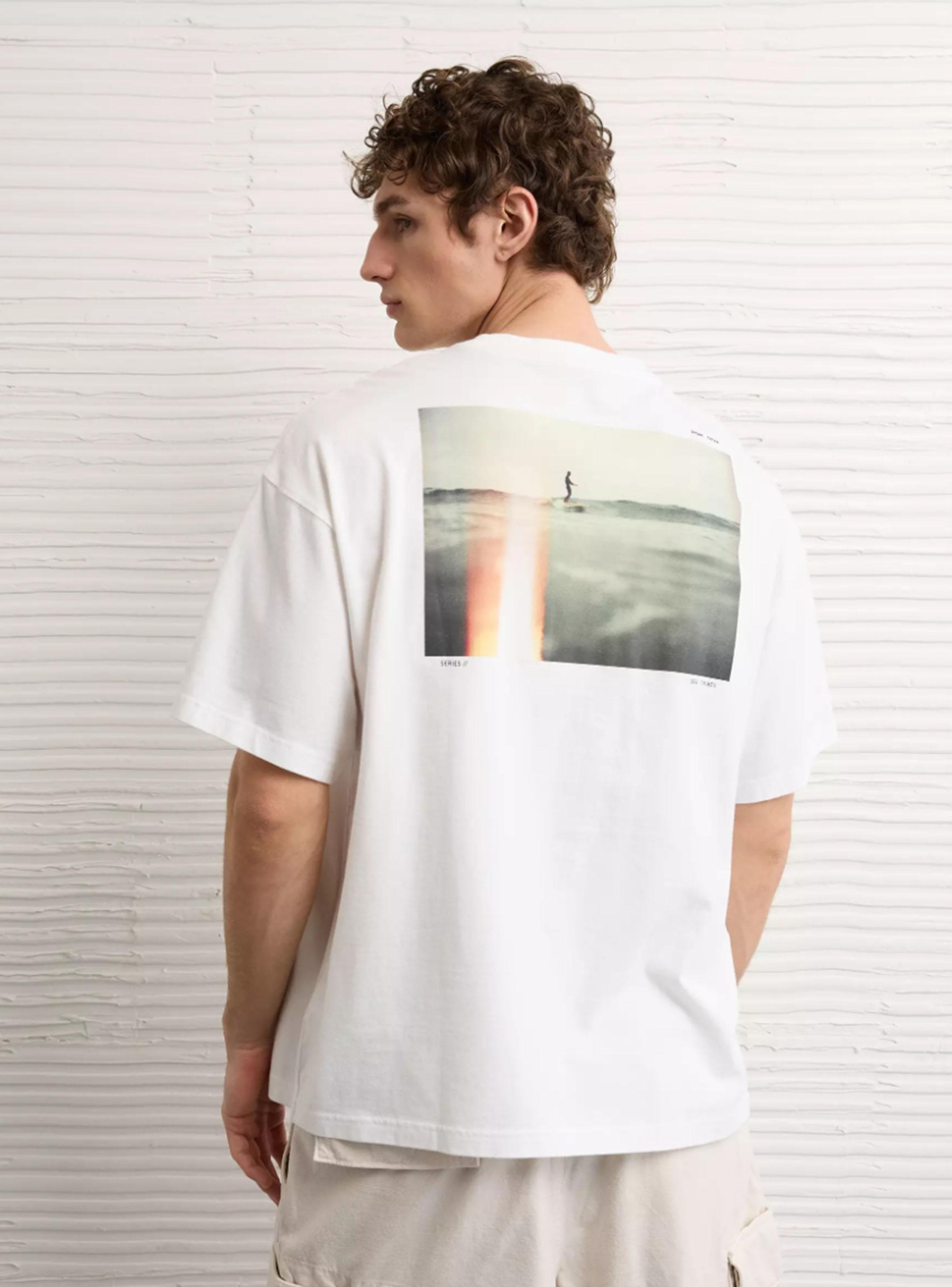 Polera AE X Ryan Tatar Boxy Fit Graphic-1
