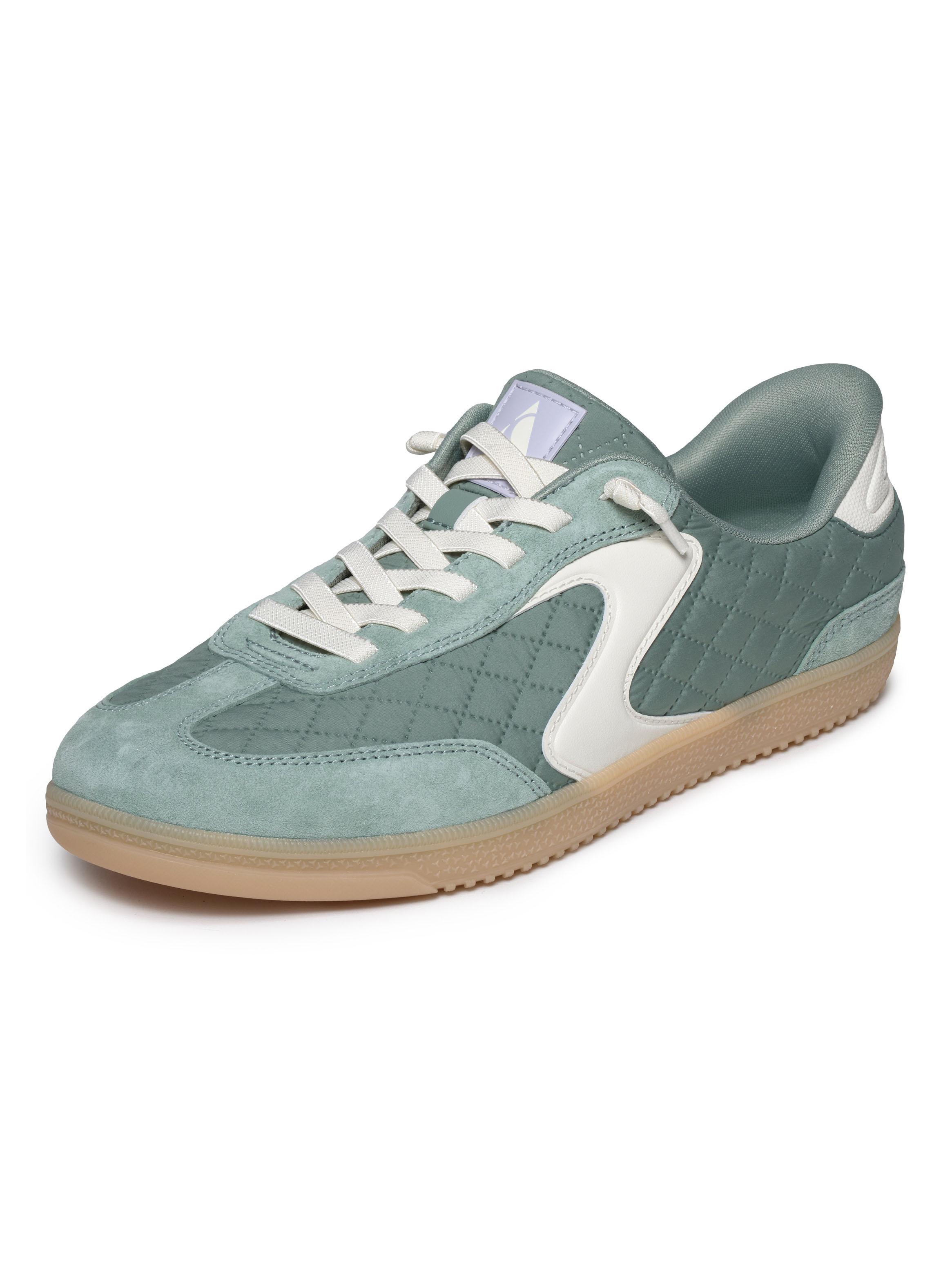 Zapatilla Urbana Logo Slip-Ins Cozy Fit Hotshot Mujer-2