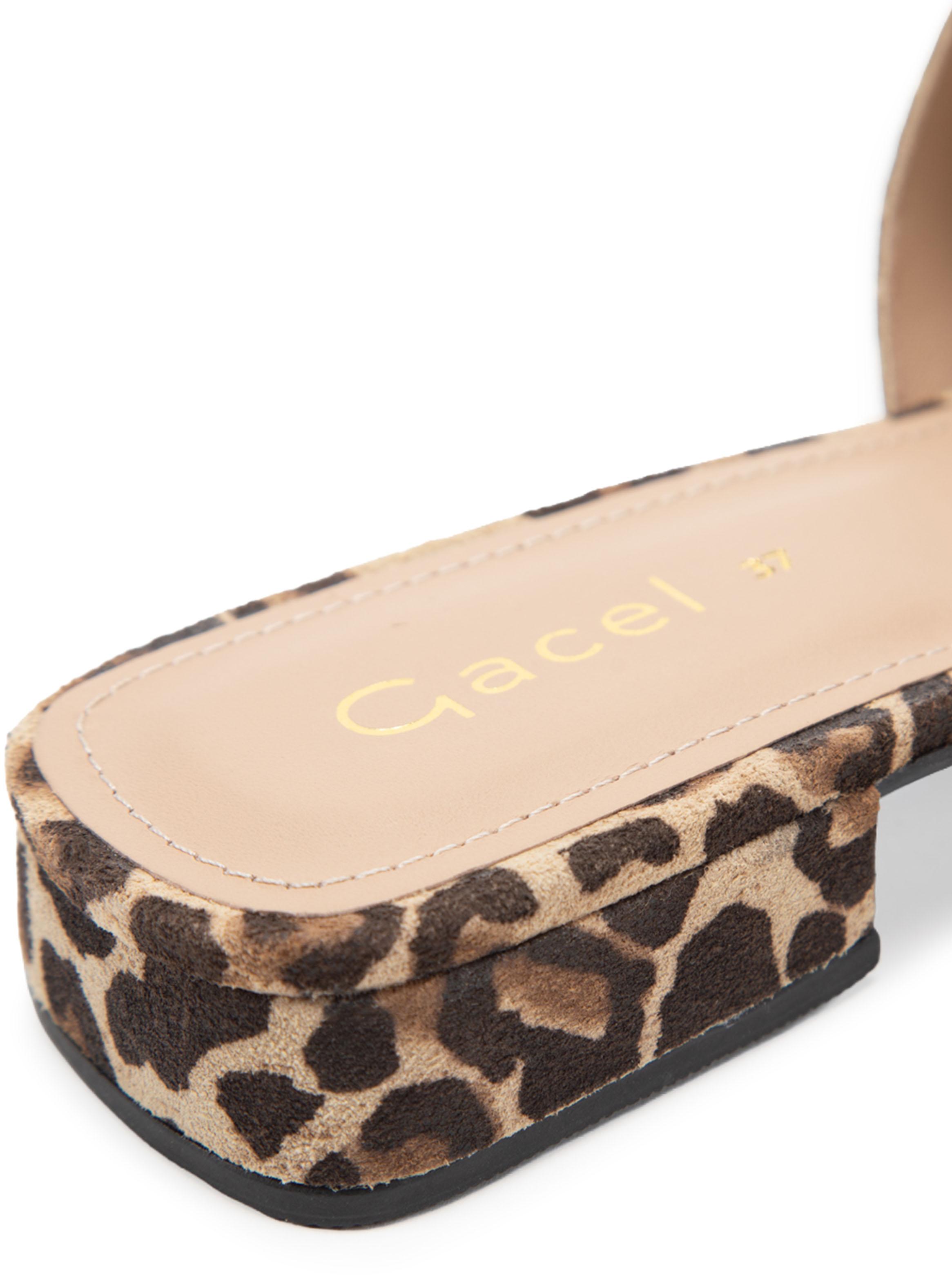 Sandalia Samy Leopardo 661421 Cuero Mujer-6