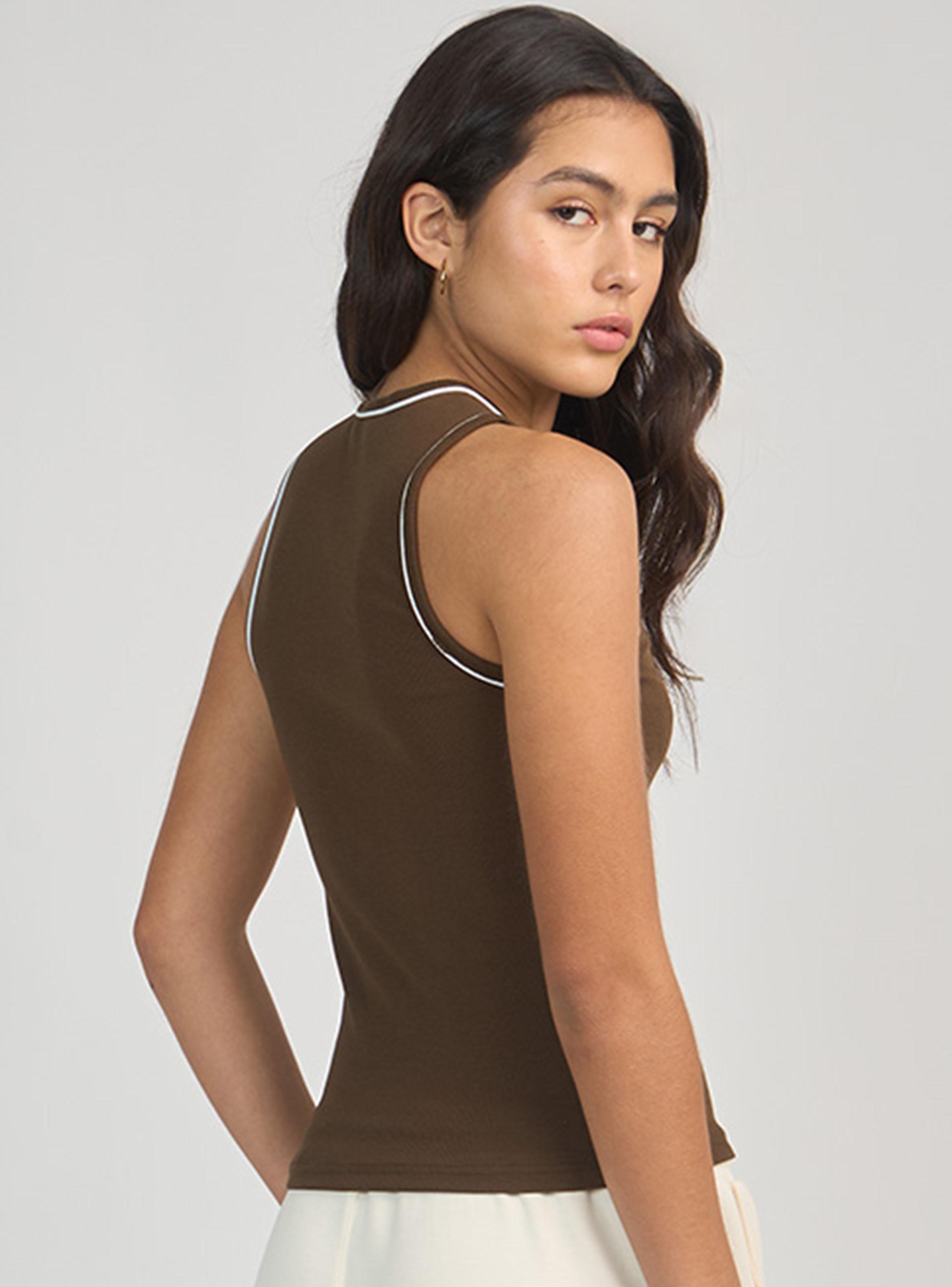 Polera Logo Lucila-1