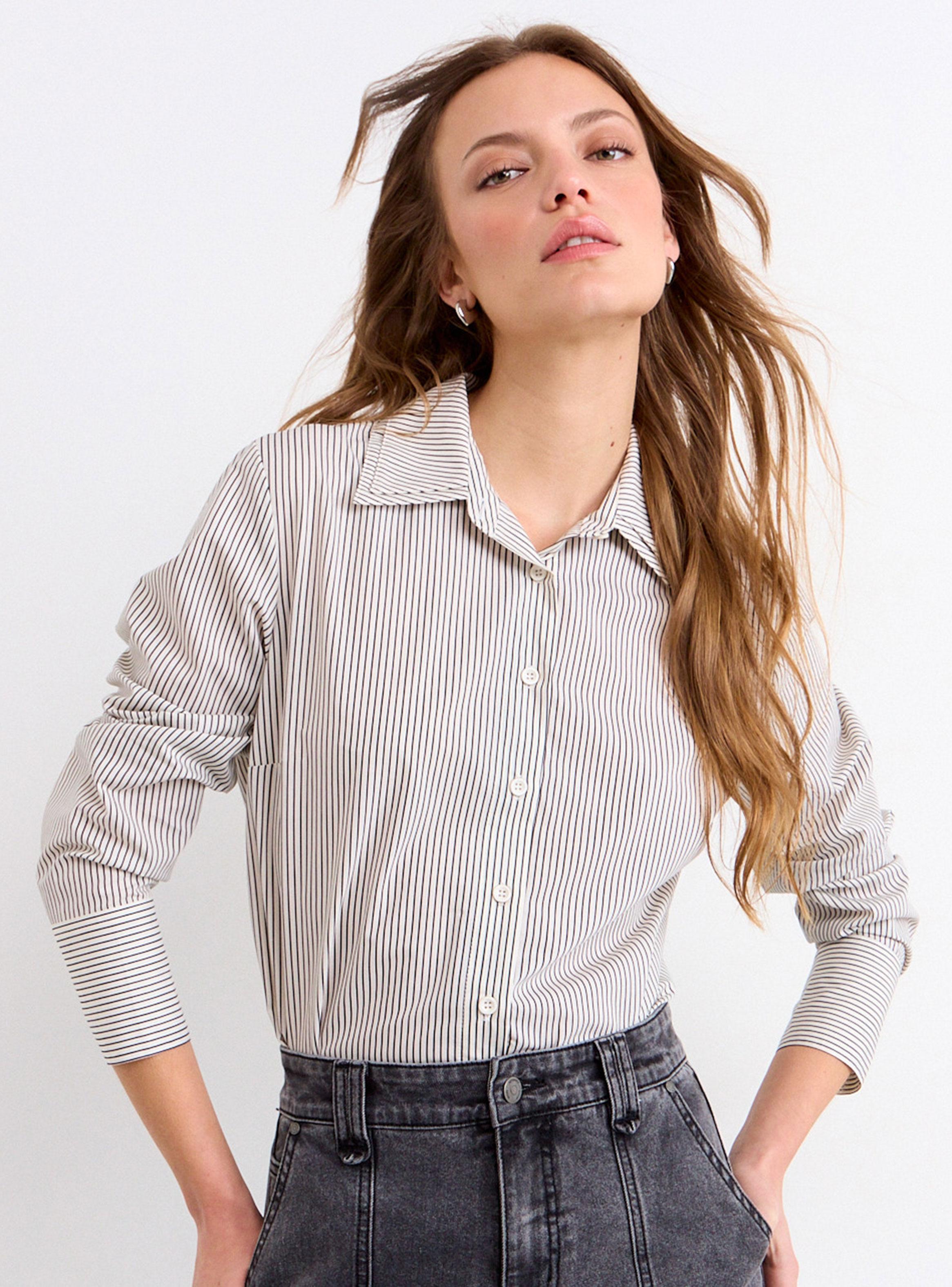 Blusa Fantasía Polo Regular y Botón-0