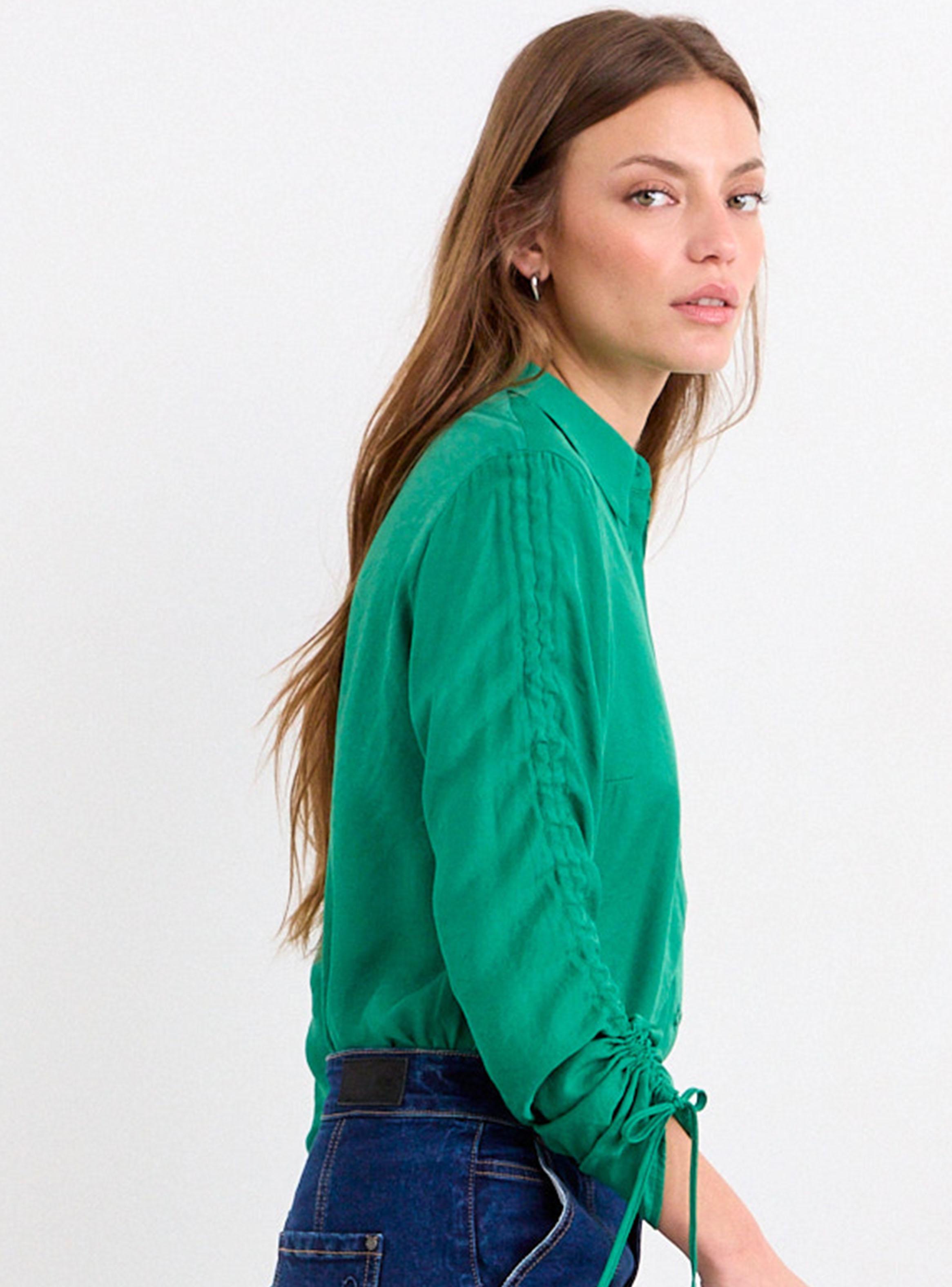 Blusa Lisa de Cuello Polo con Botón Manga Larga-2