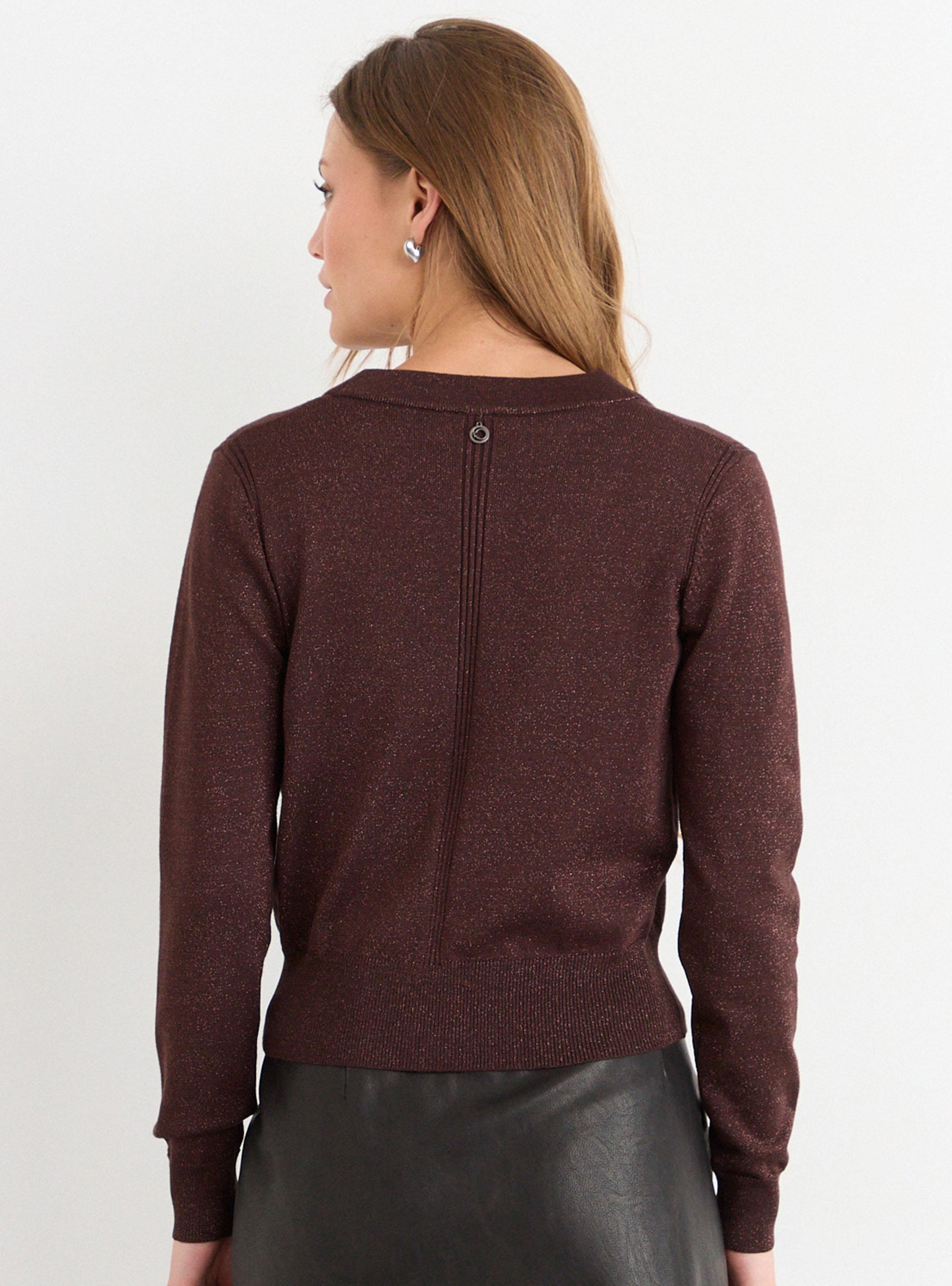 Chaleco Liso Cuello V Efecto Brillo-1