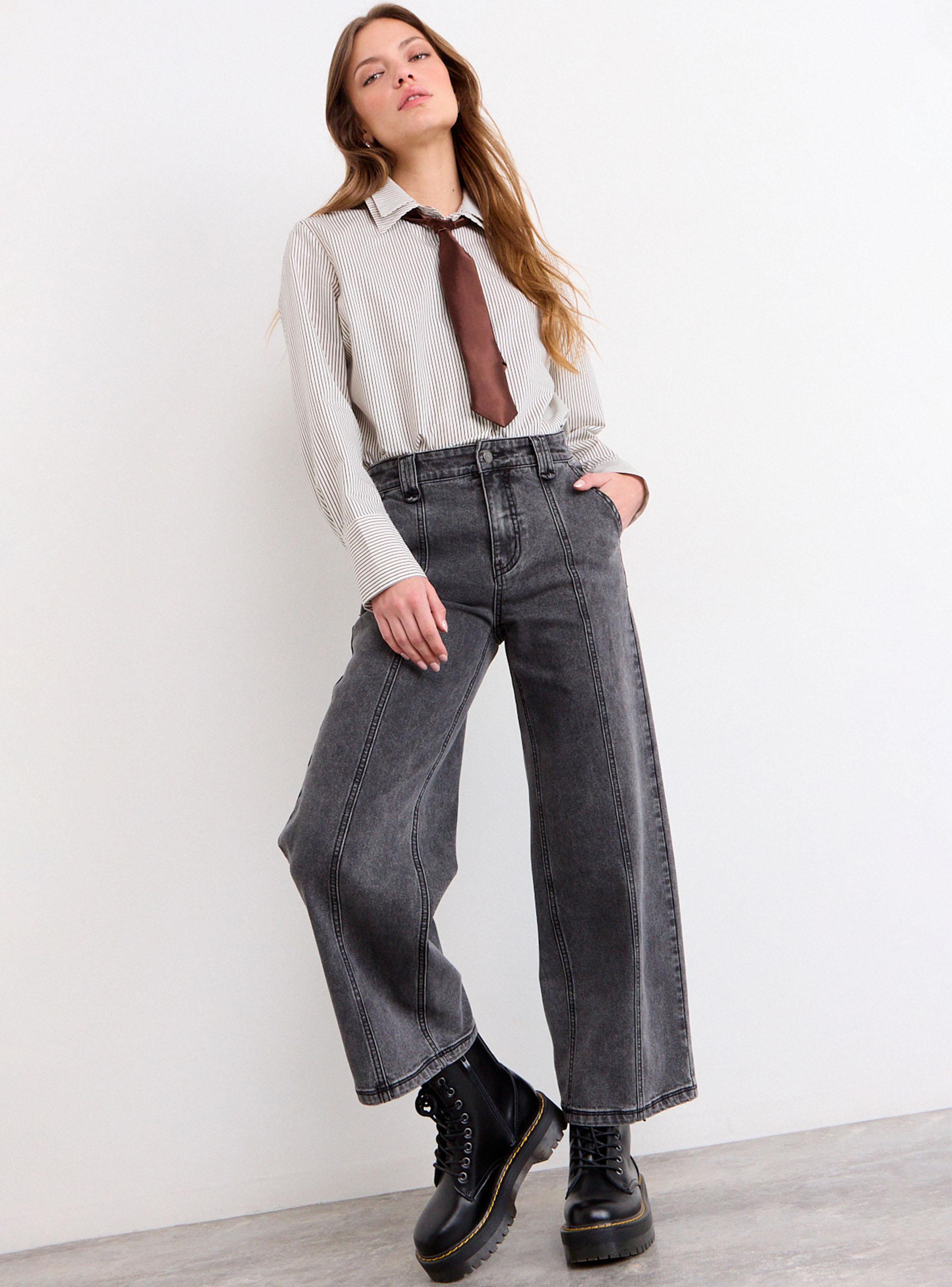 Jeans Liso con Cierre-3